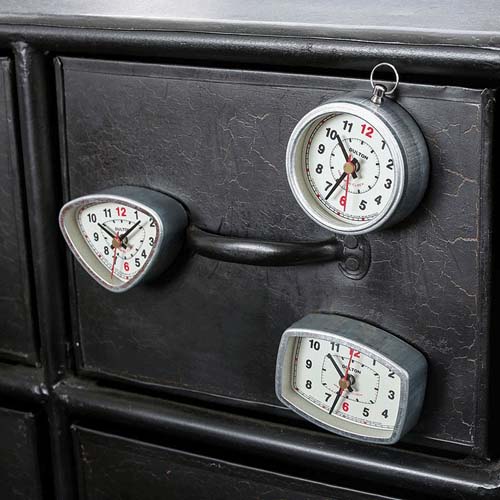 MAGNETIC CLOCK TRIANGLE - 画像1