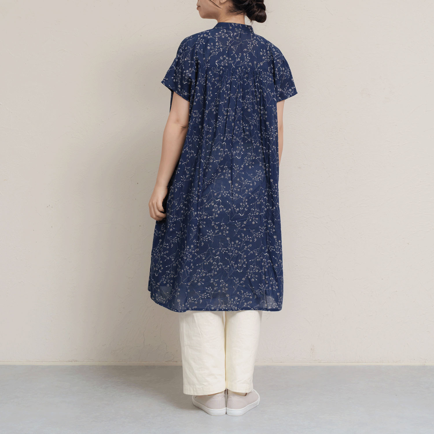 コットンボイルフロントタック前開きワンピース - 画像18