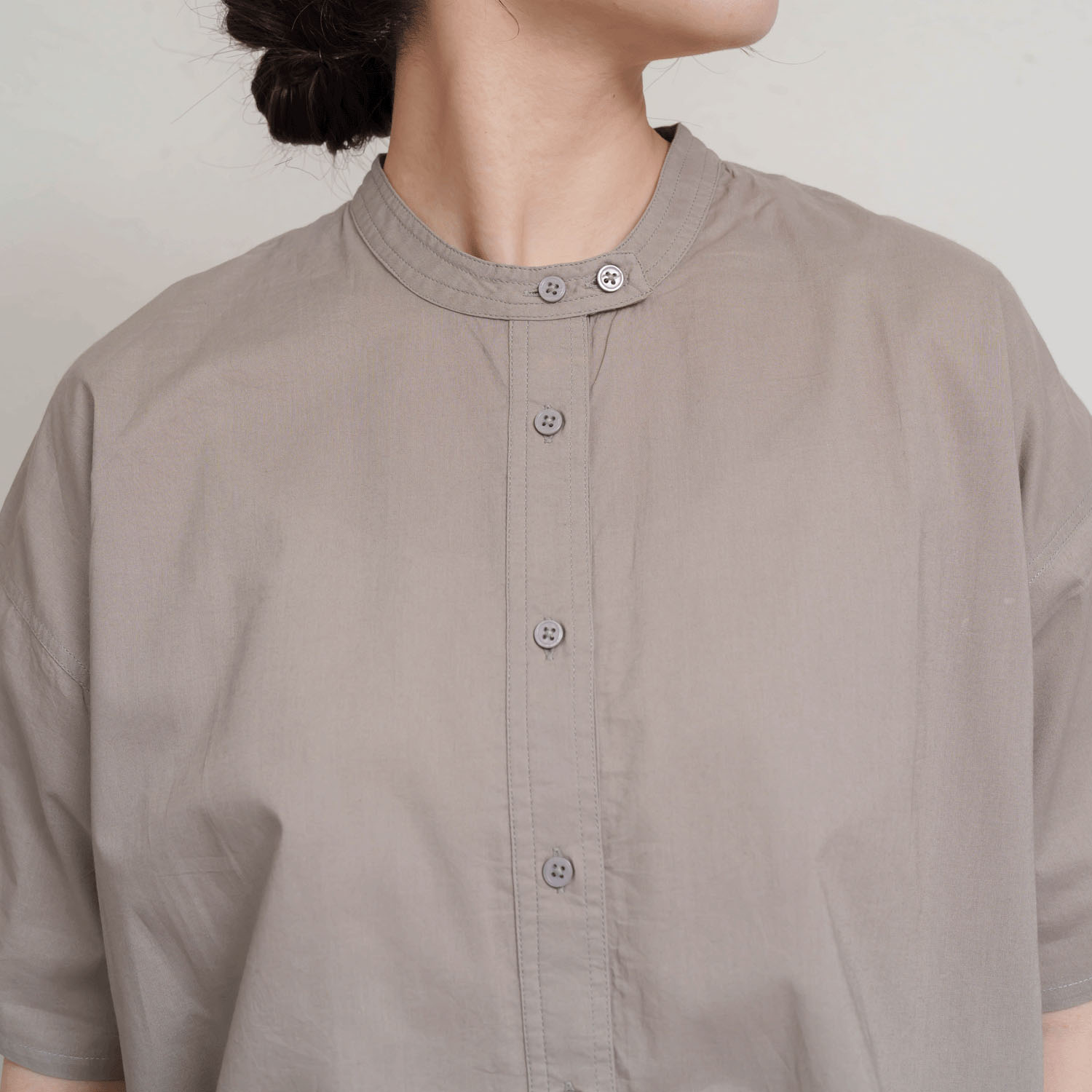 無地チュニック丈前開き5分袖ブラウス - 画像15