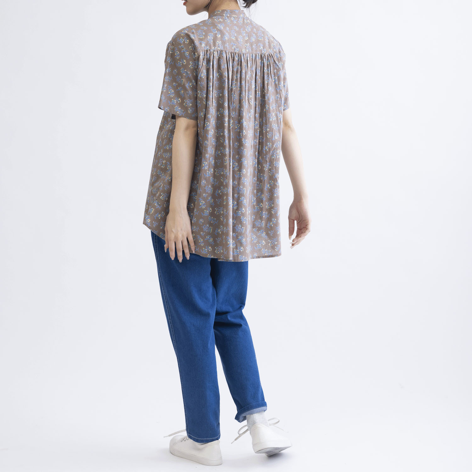 花柄フロントタック5分袖前開きブラウス - 画像17