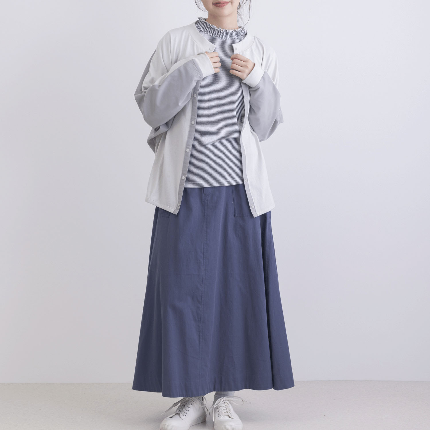 T／Cピーチ起毛布帛使いカーディガン - 画像2