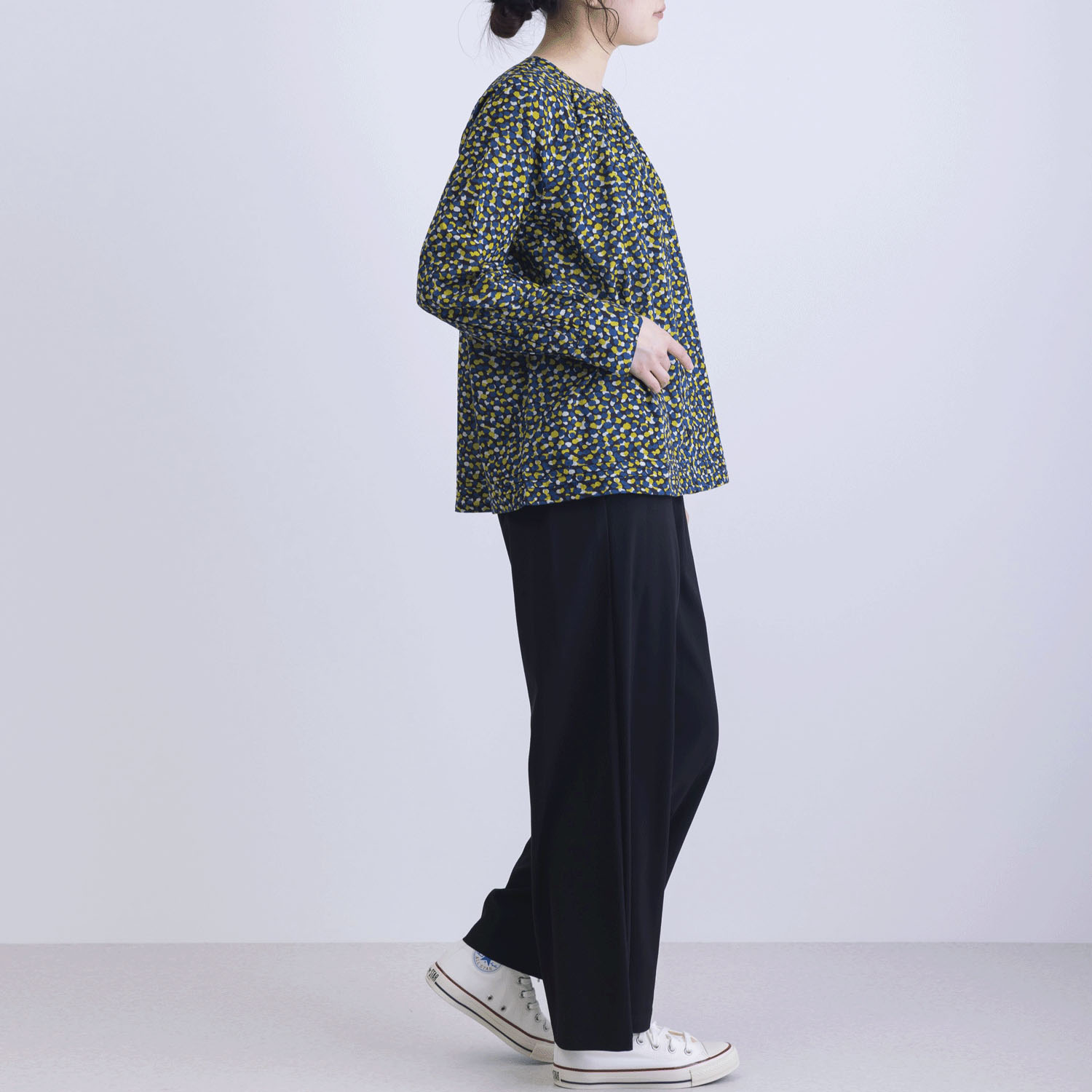 ランダムドットプリント前開きブラウス - 画像17