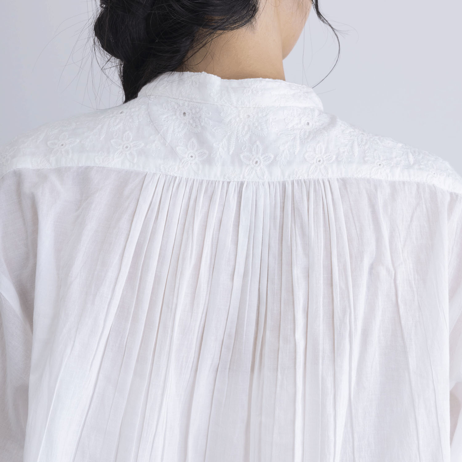 無地＆シフリー刺繍ブラウス - 画像11