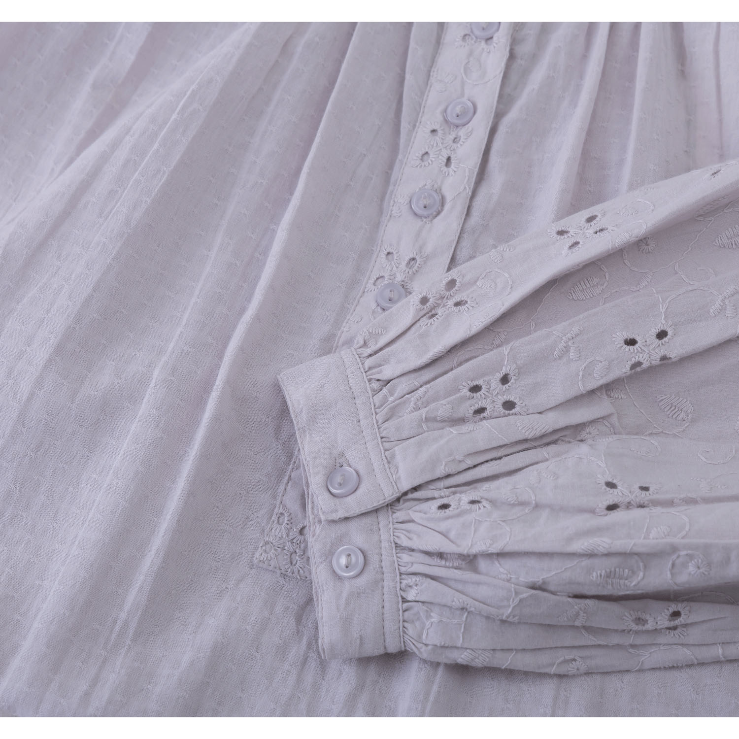 ヨーク＆袖刺繍ワンピース - 画像5