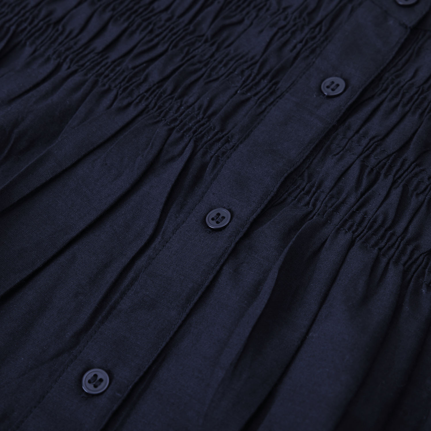 胸元シャーリング裾スカラップブラウス - 画像11