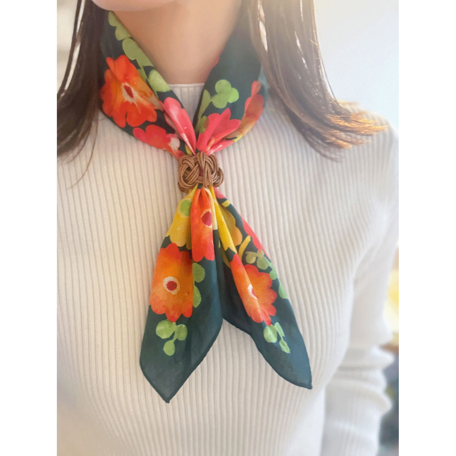 miyaco スカーフにもなるハンカチ ガーベラ - 画像4