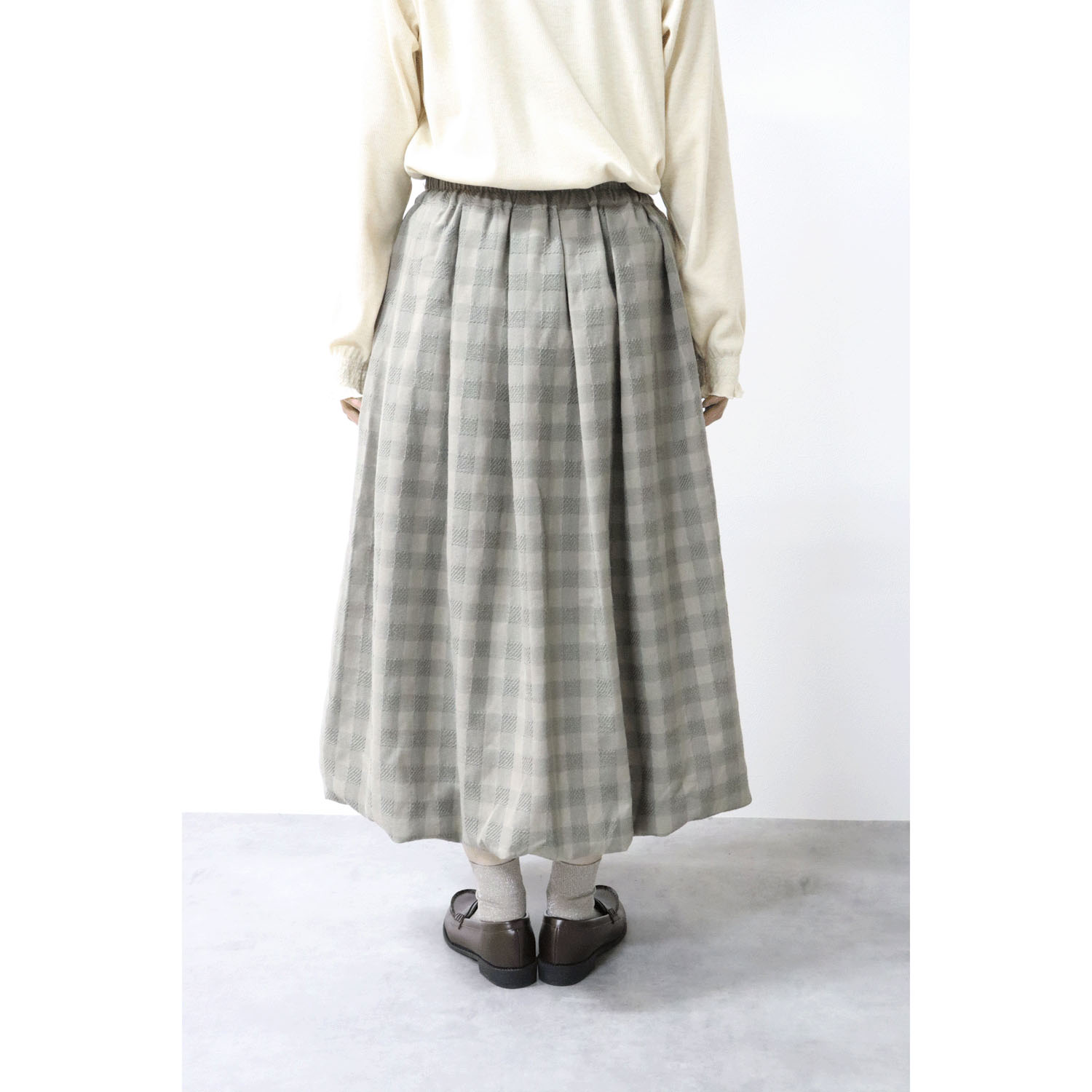 cloudnine ノンノ ドビーチェック無地8分丈バルーンスカート - 画像11