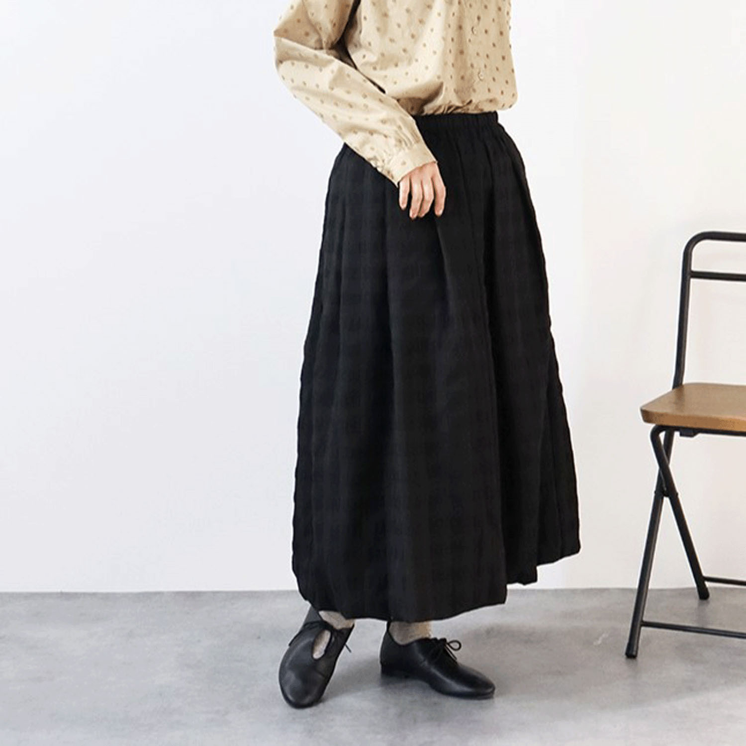 cloudnine ノンノ ドビーチェック無地8分丈バルーンスカート - 画像7