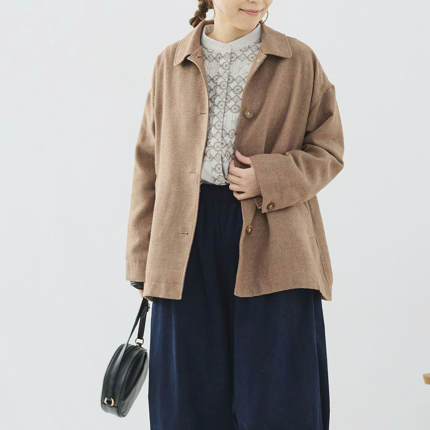 cloudnine ノンノ 毛混 ヘリンボーン柄 ポケット付き 襟付きショートコート - 画像8