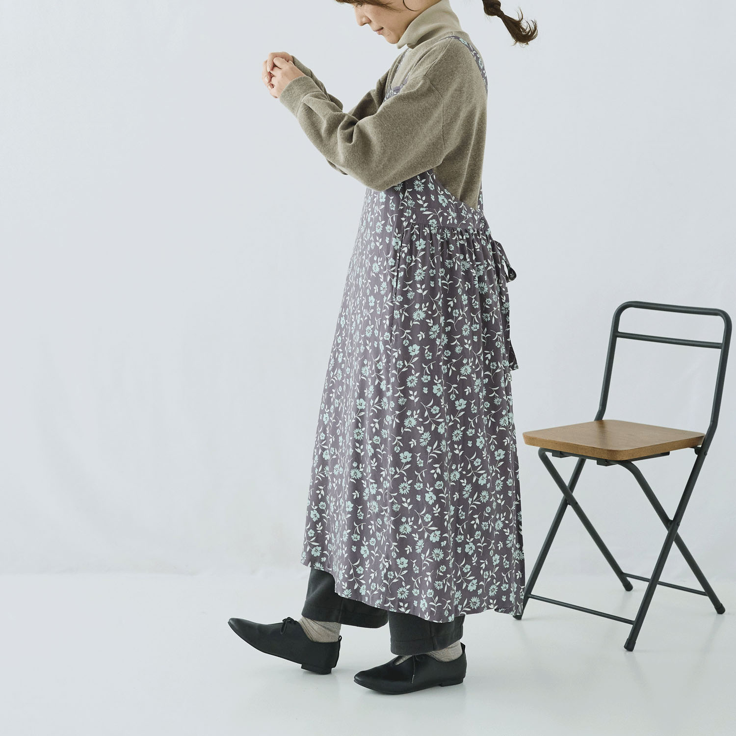 cloudnine ノンノ 花柄プリントワンピースエプロン - 画像3