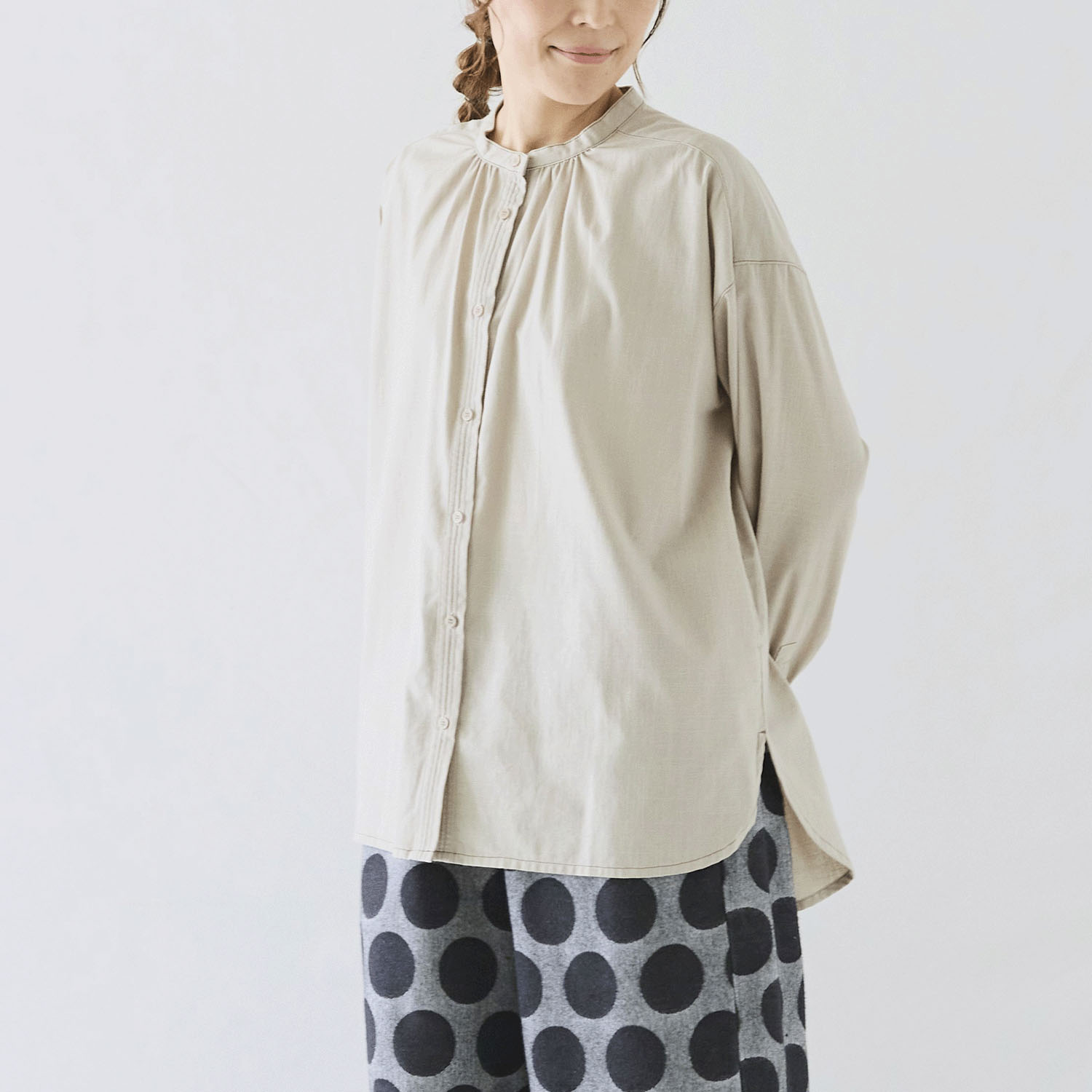 cloudnine ノンノ 配色ステッチ入り前開きチュニック - 画像8