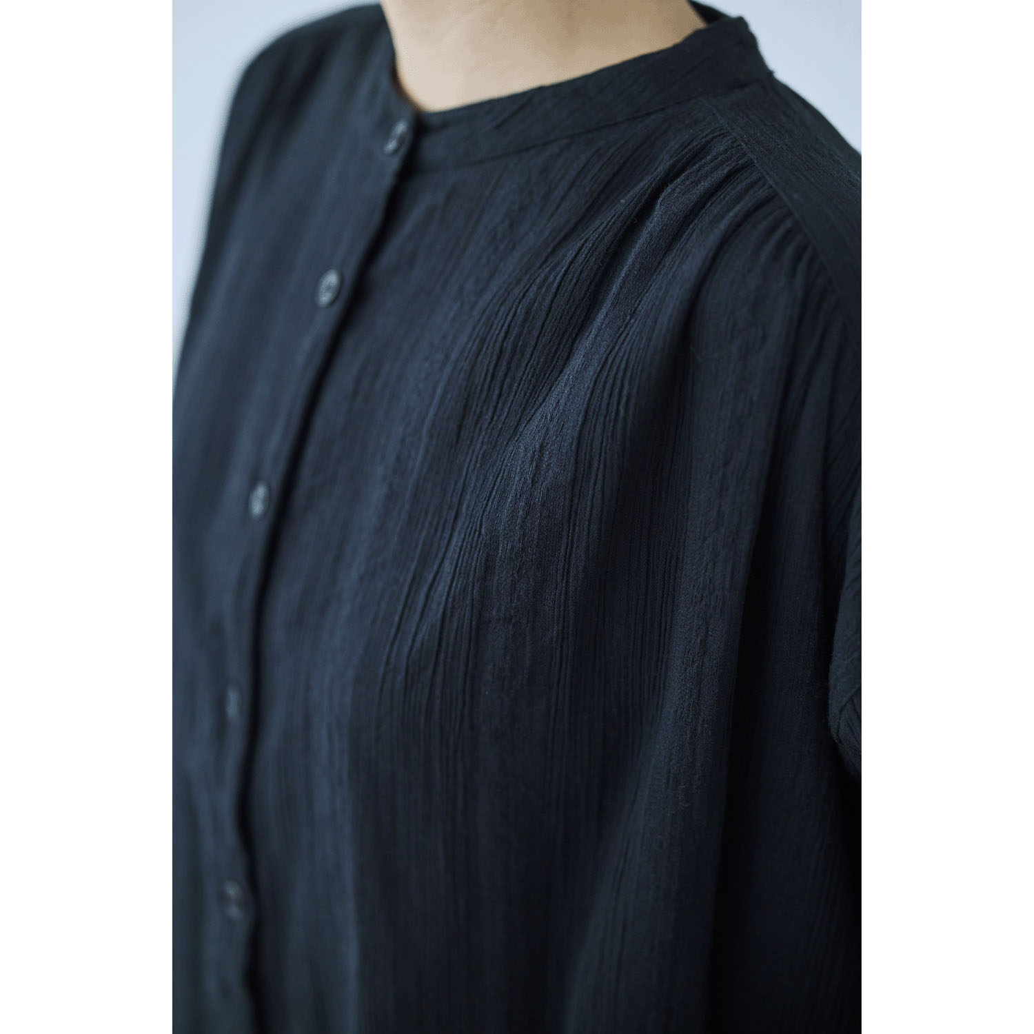 ノンノ ブラウス コットンクレープフラワーモチーフジャガード無地 - 画像3