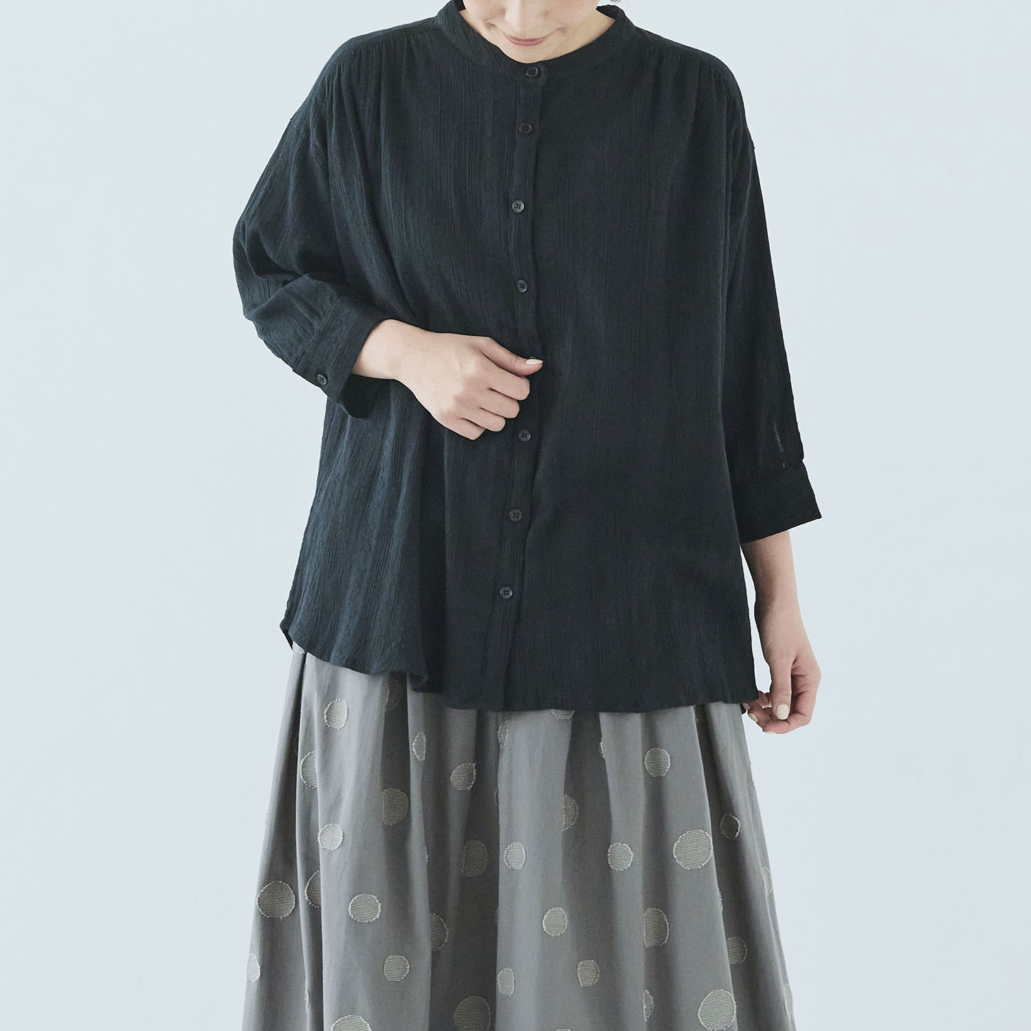 ノンノ ブラウス コットンクレープフラワーモチーフジャガード無地