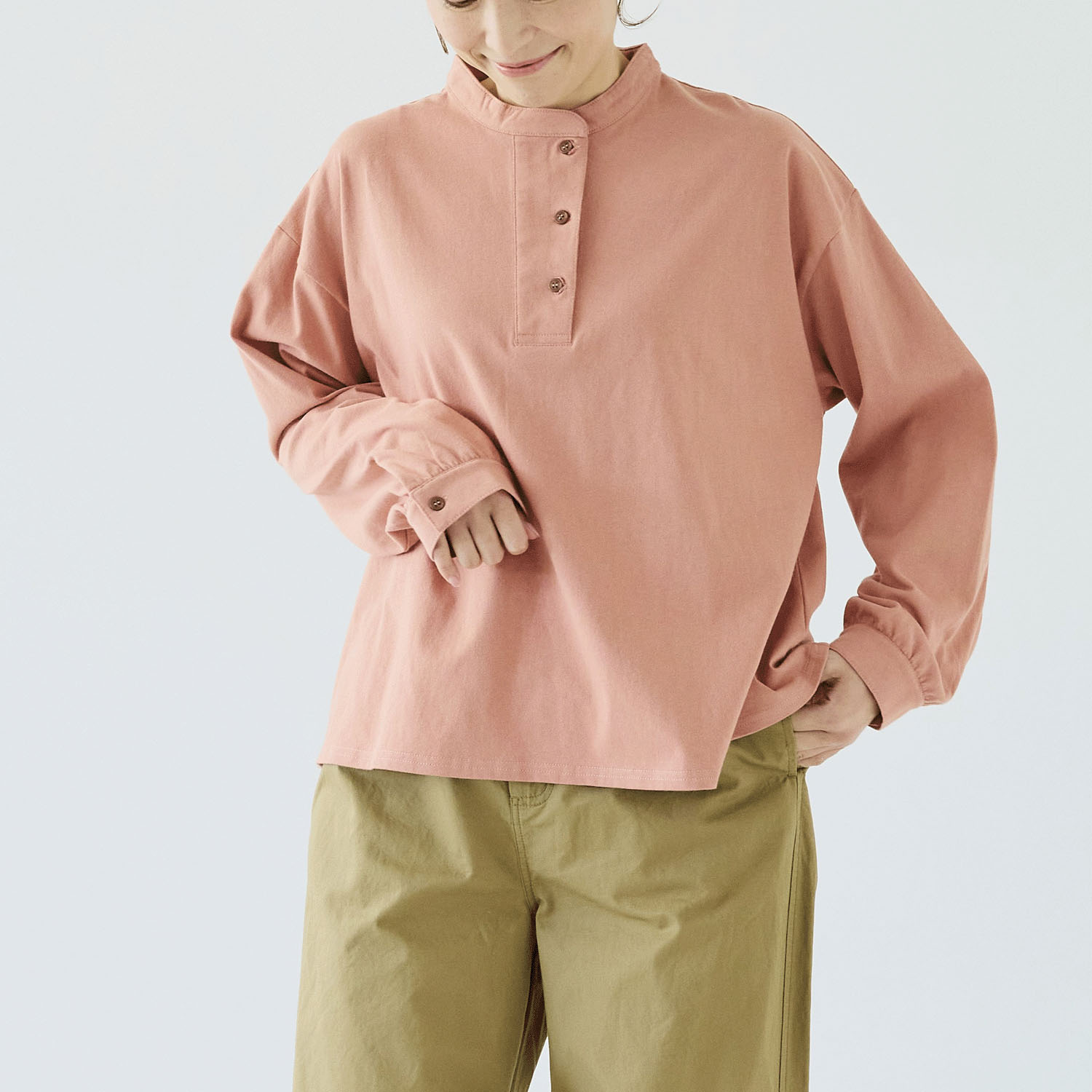 ノンノ ヘンリーネックカットソー