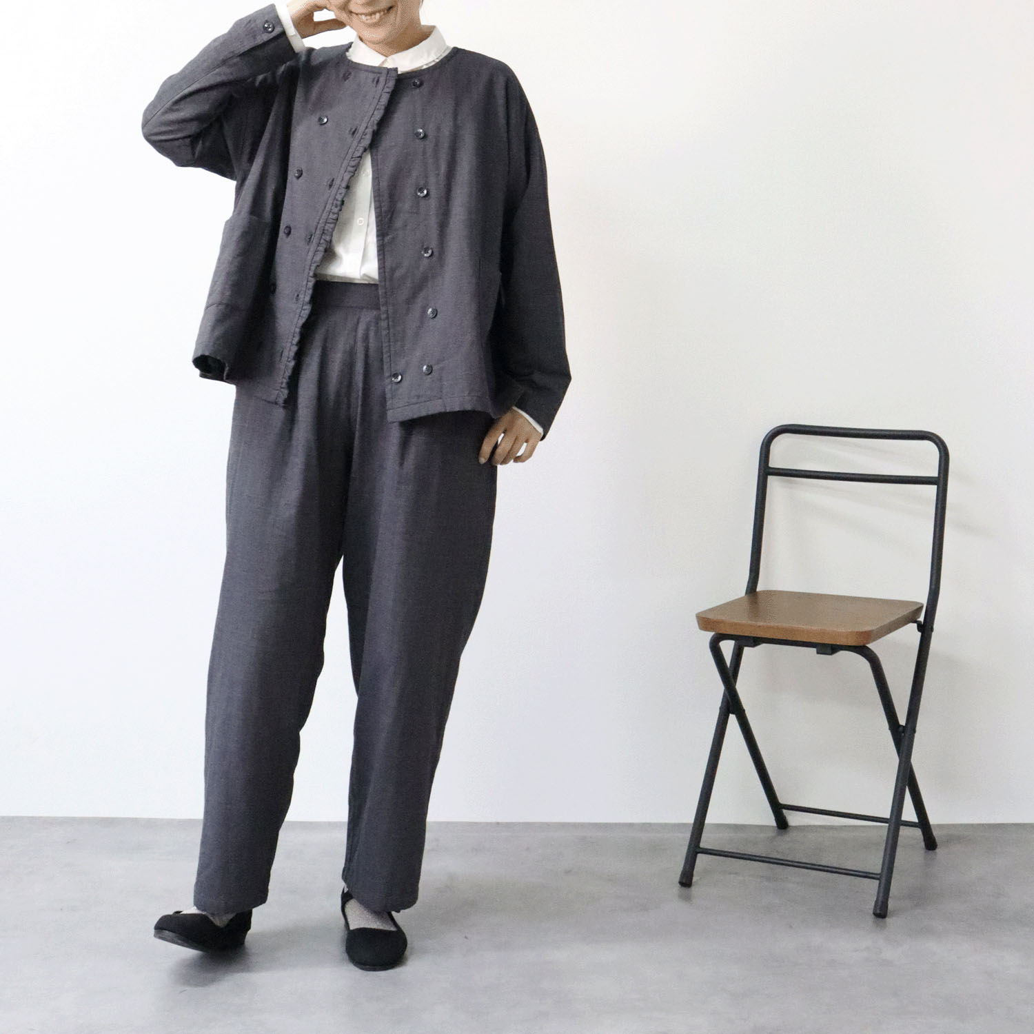 cloudnine ノンノ 前開きフリル付きダブルボタンジャケット - 画像11