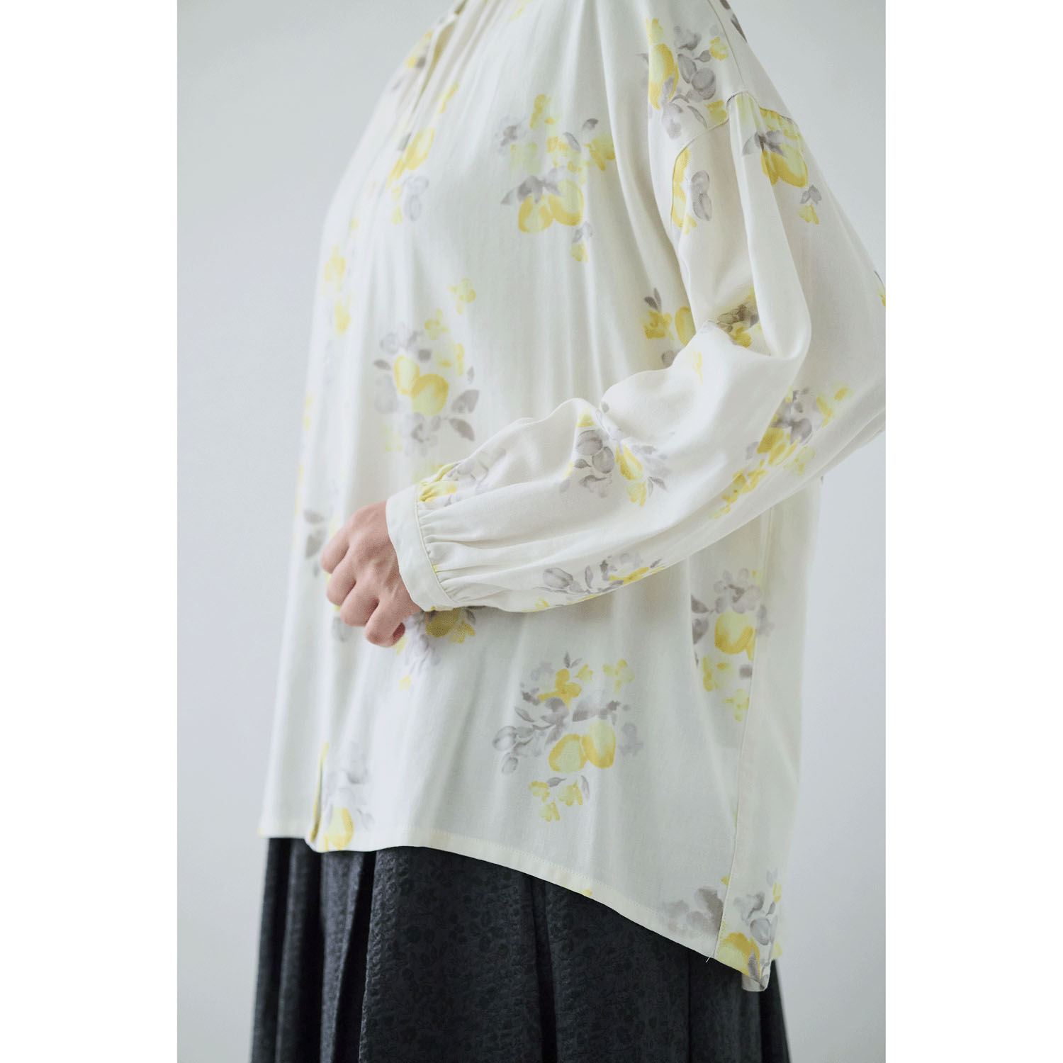 cloudnine ノンノ 水彩画植物柄ブラウス - 画像10