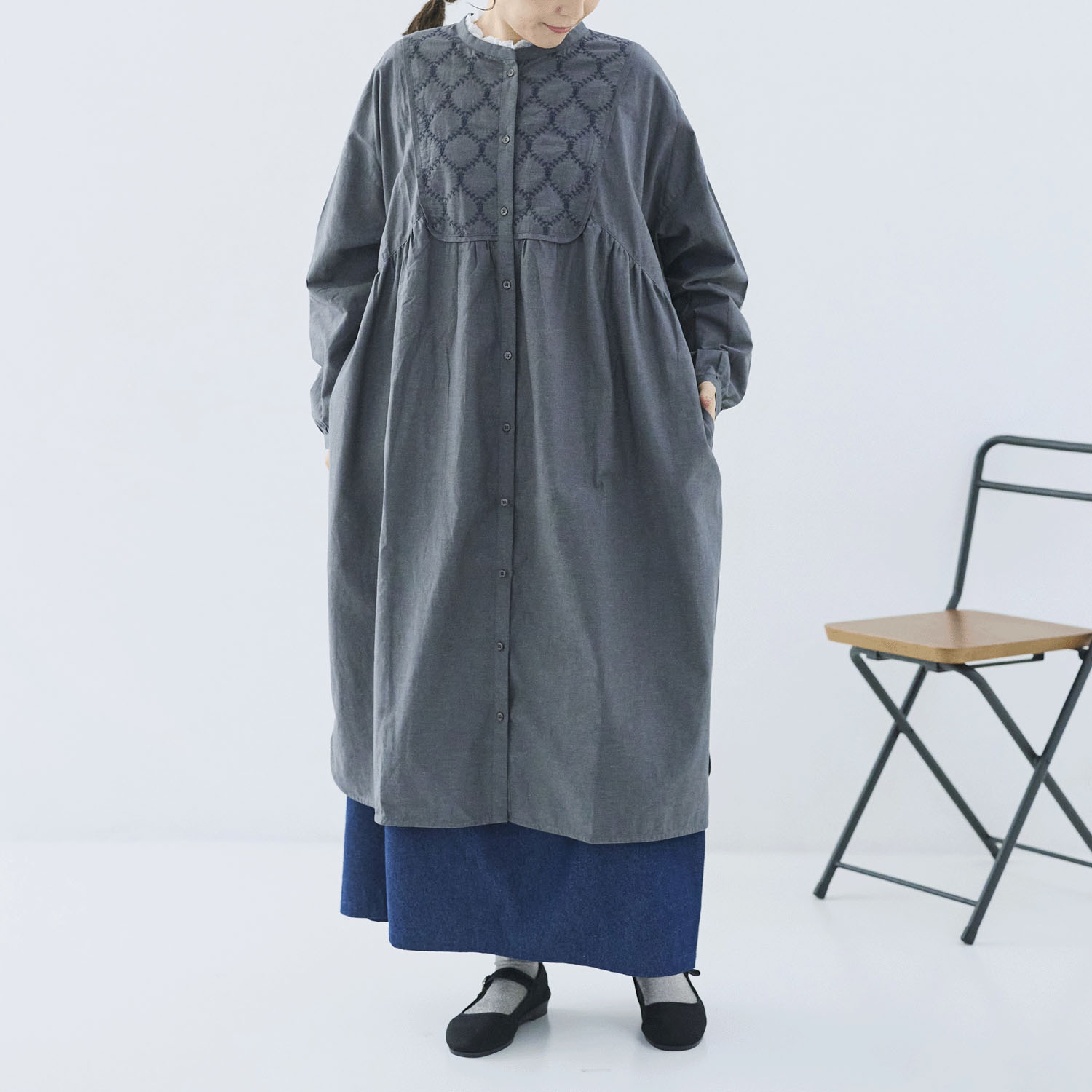 cloudnine ノンノ 綿麻刺繍切替前開きワンピース - 画像12