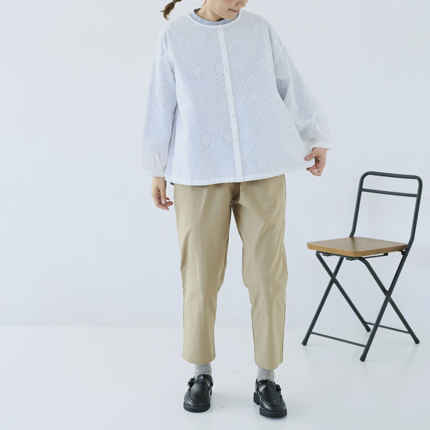 cloudnine ノンノ 60sコットン生地 総レース 9分袖 ショート丈アウター - 画像4