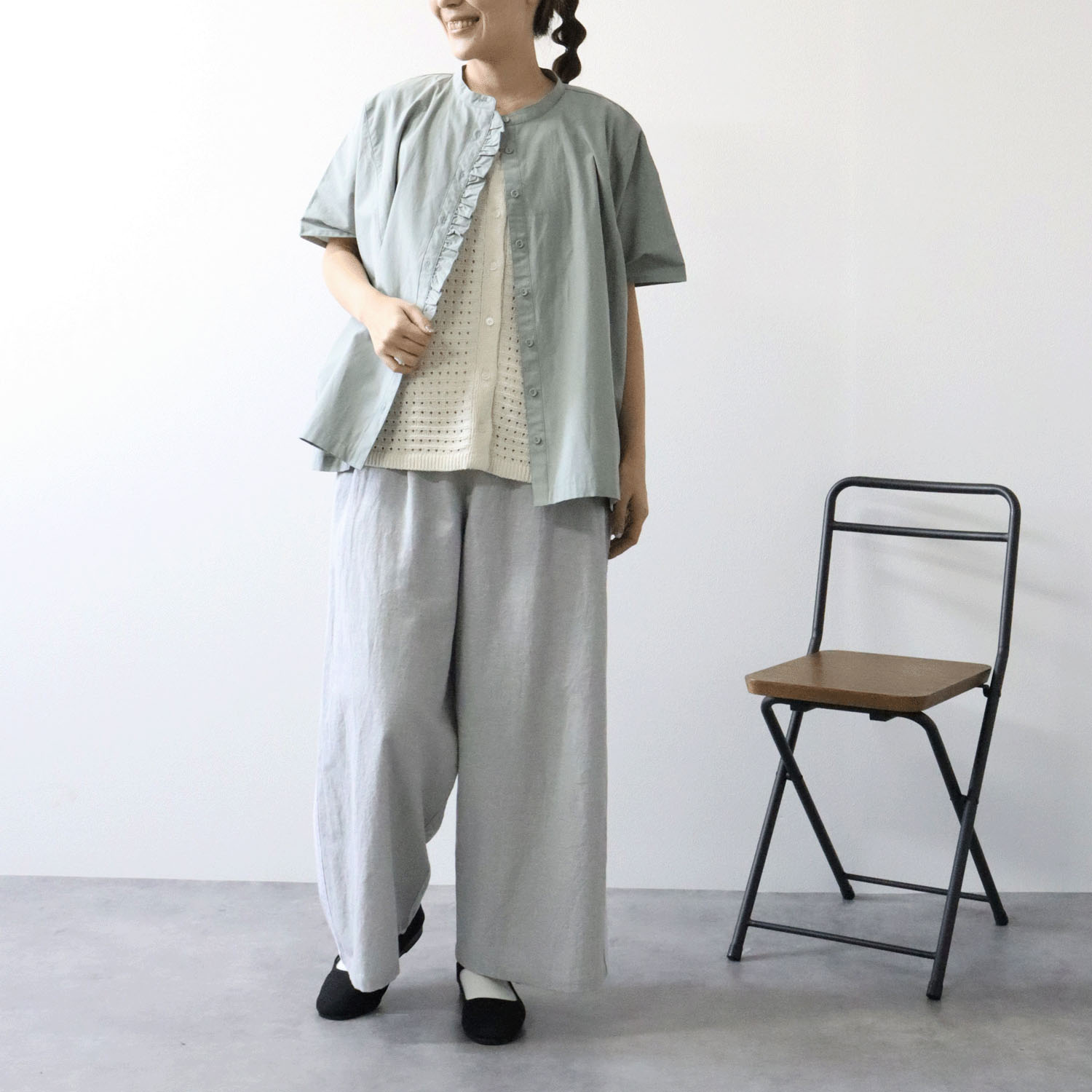 cloudnine ノンノ 3．5ozカラーデニム前立てフリルブラウス - 画像5