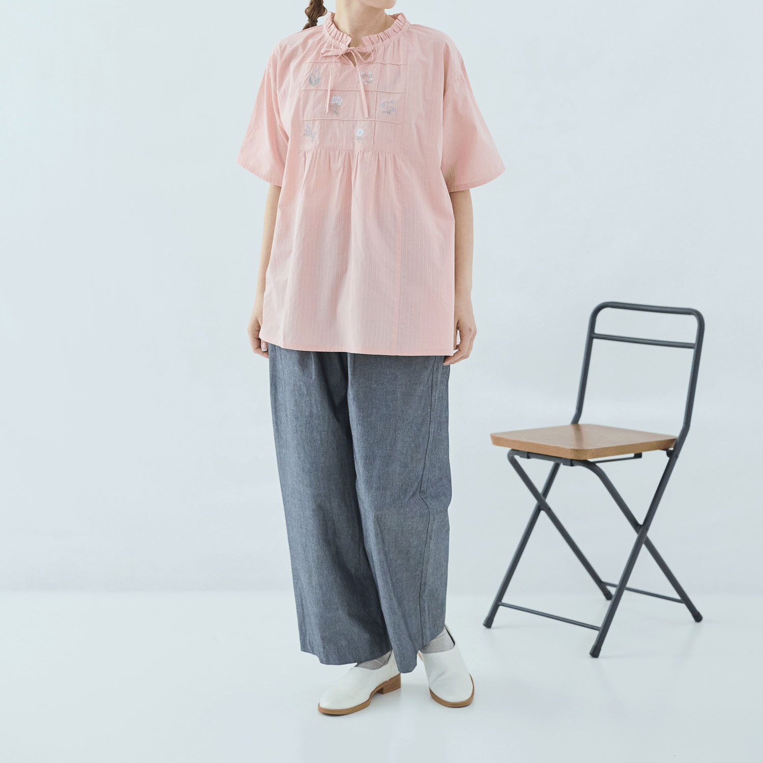 cloudnine ノンノ 花刺繍ネックフリルチュニック - 画像8