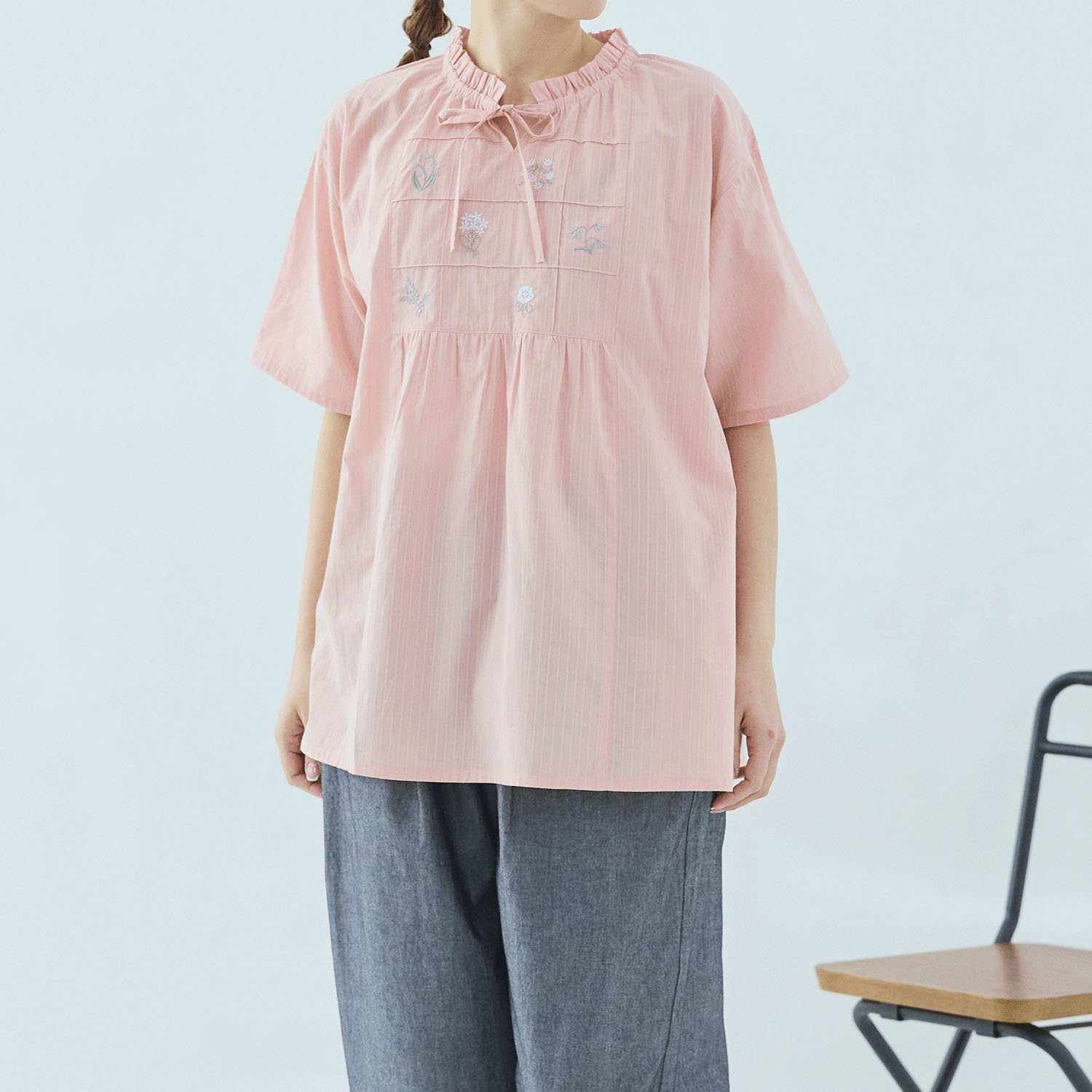 cloudnine ノンノ 花刺繍ネックフリルチュニック