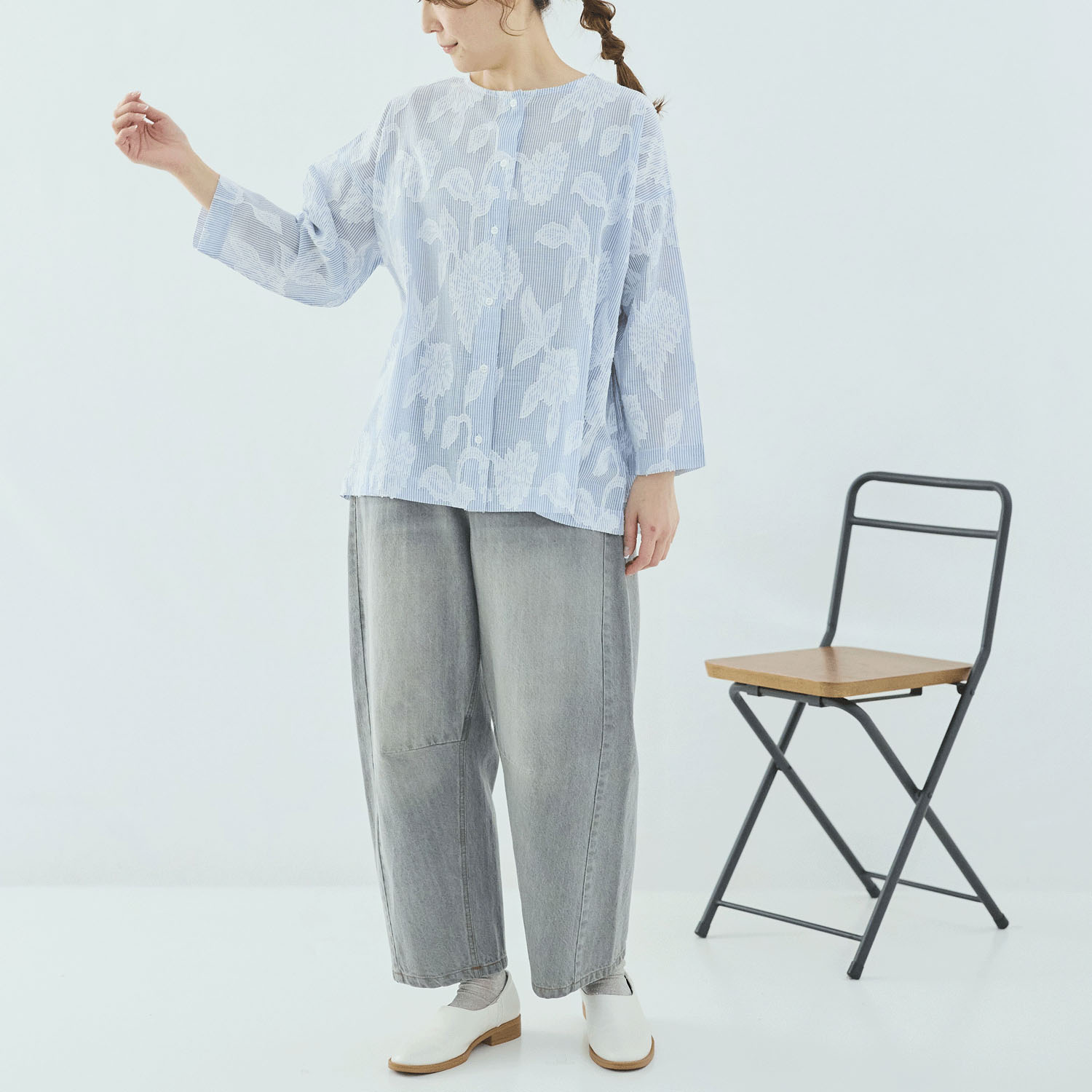 cloudnine 花柄ジャカードが映える コットンストライプブラウス - 画像15