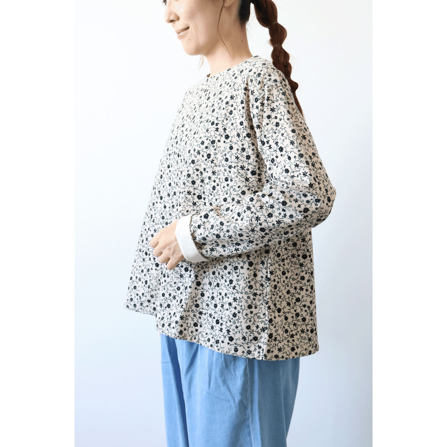 cloudnine ノンノ コーデュロイ小花柄pt後レイヤード風ブラウス - 画像3