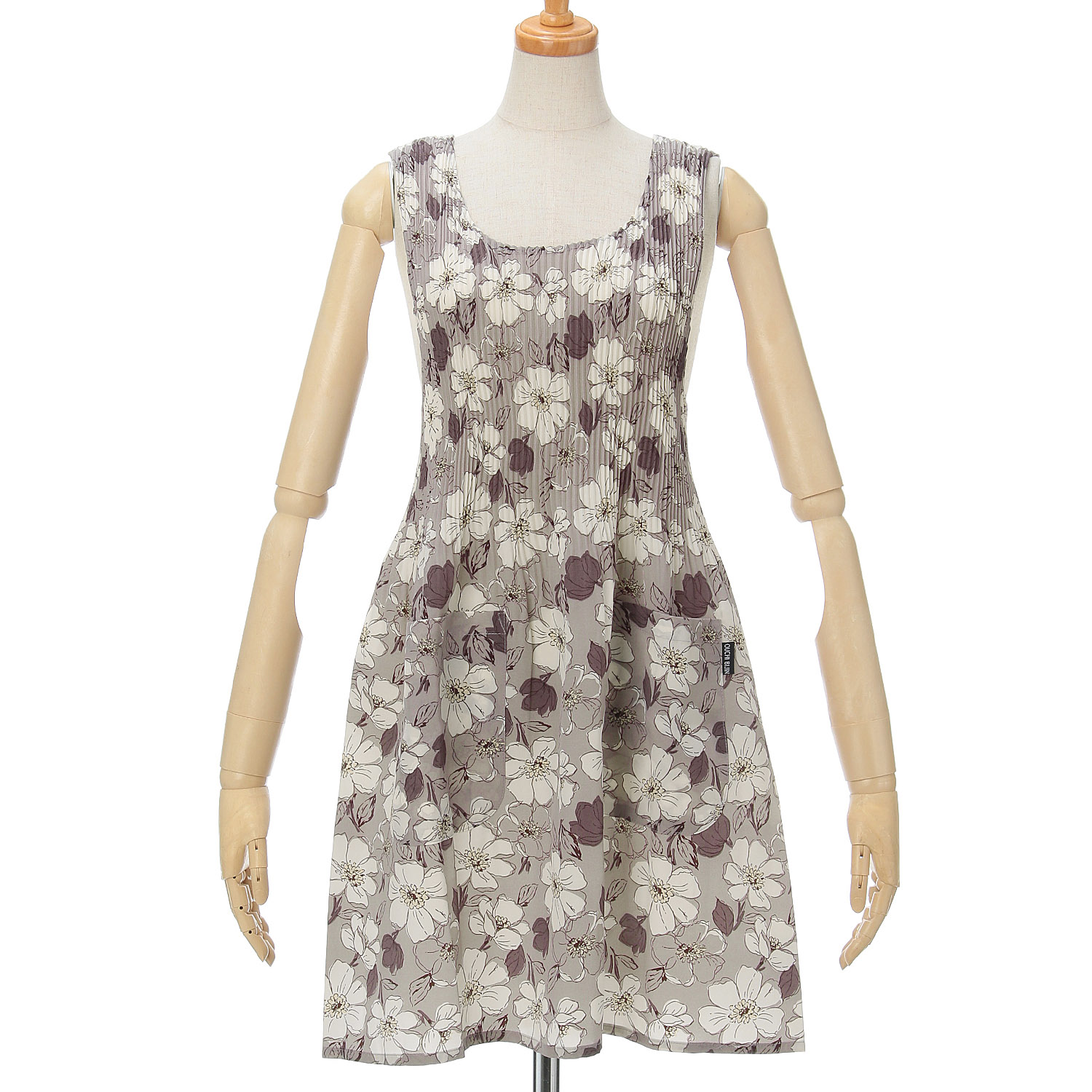 おうち美人 コシボチリメン大花柄プリーツエプロン