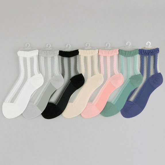 定番人気商品★シルク混 ストライプレース柄 シースルーソックス