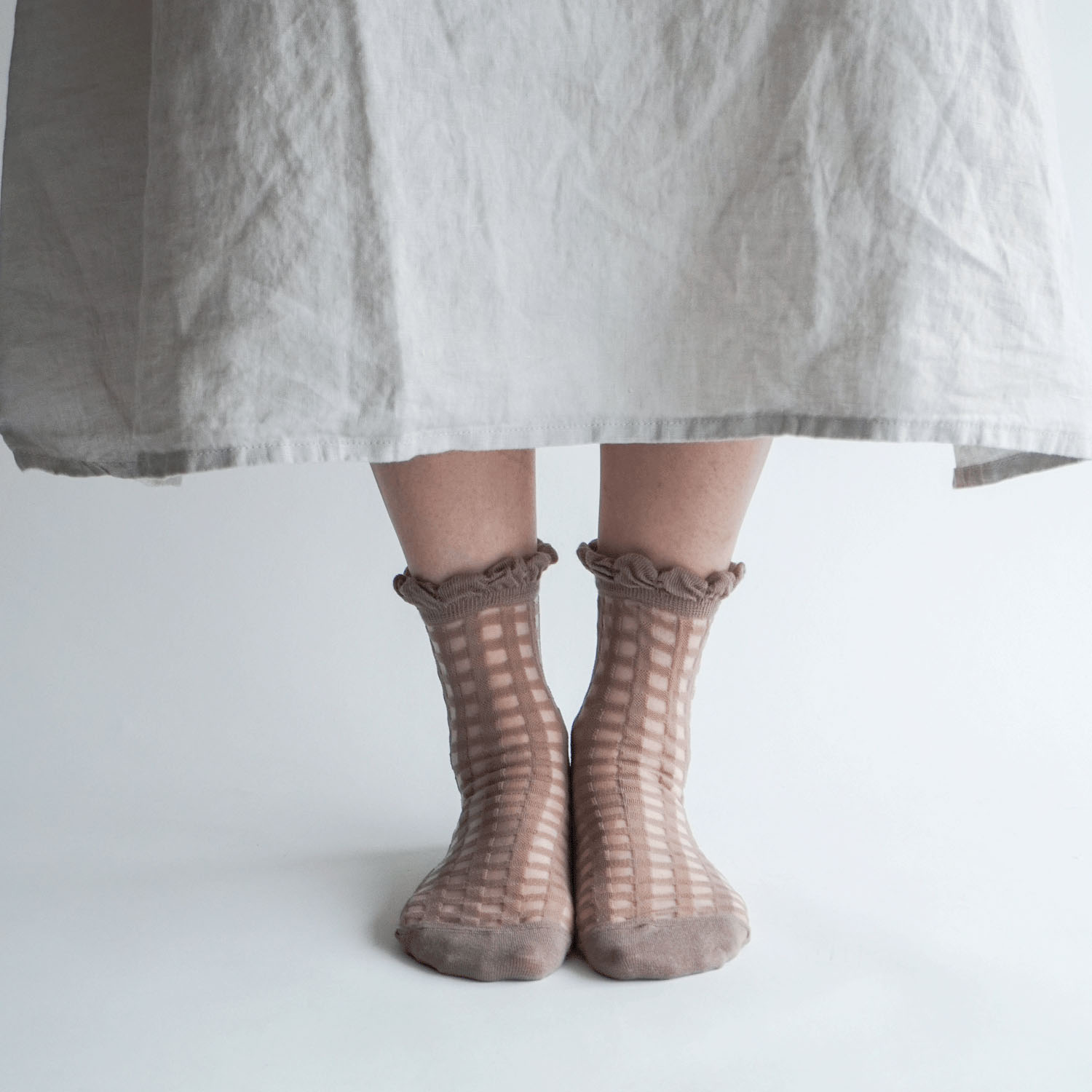 やわらかナイロン シースルーソックス  チェック柄 - 画像2