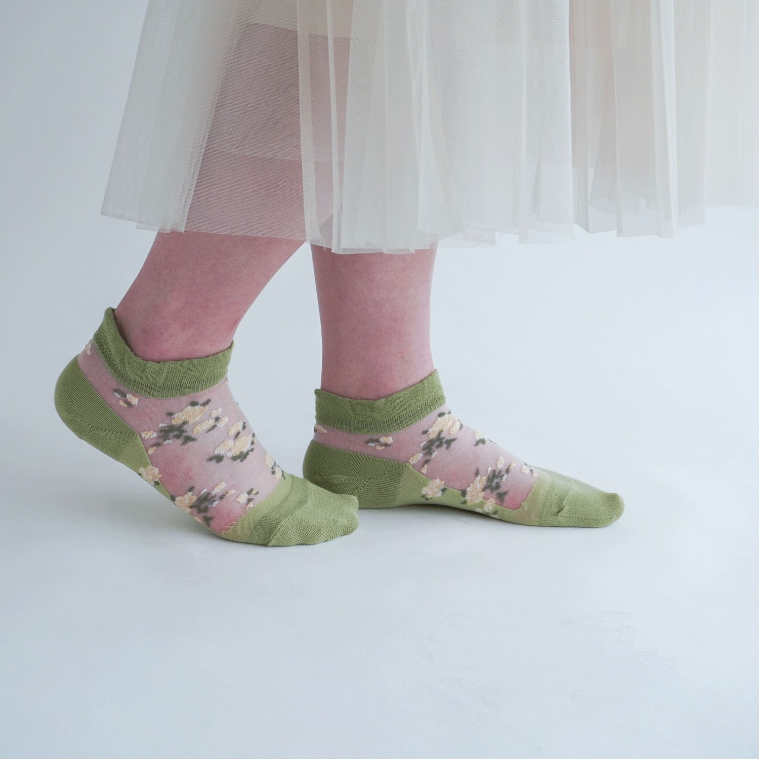 シースルーソックス ショート丈 バラブーケ柄 - 画像12