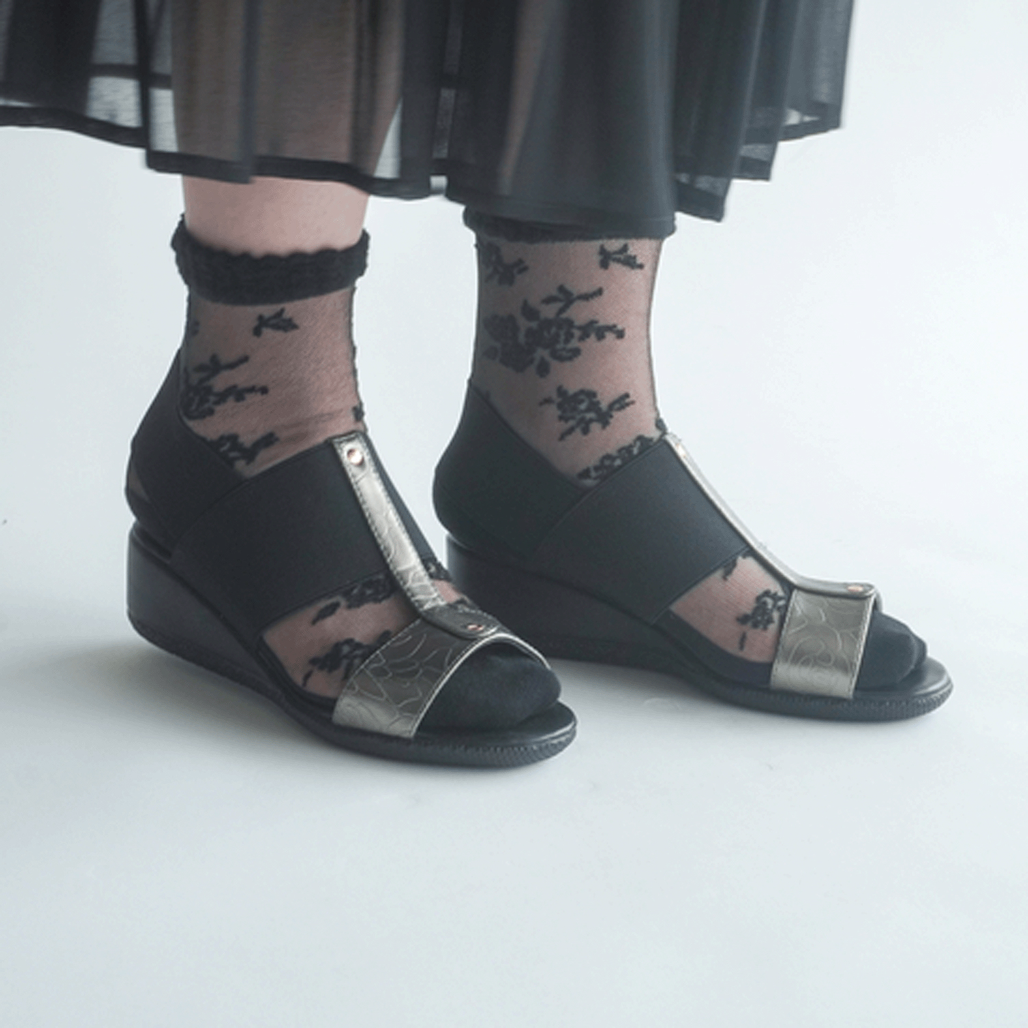 大人気★シースルーソックス 総バラ柄 - 画像11