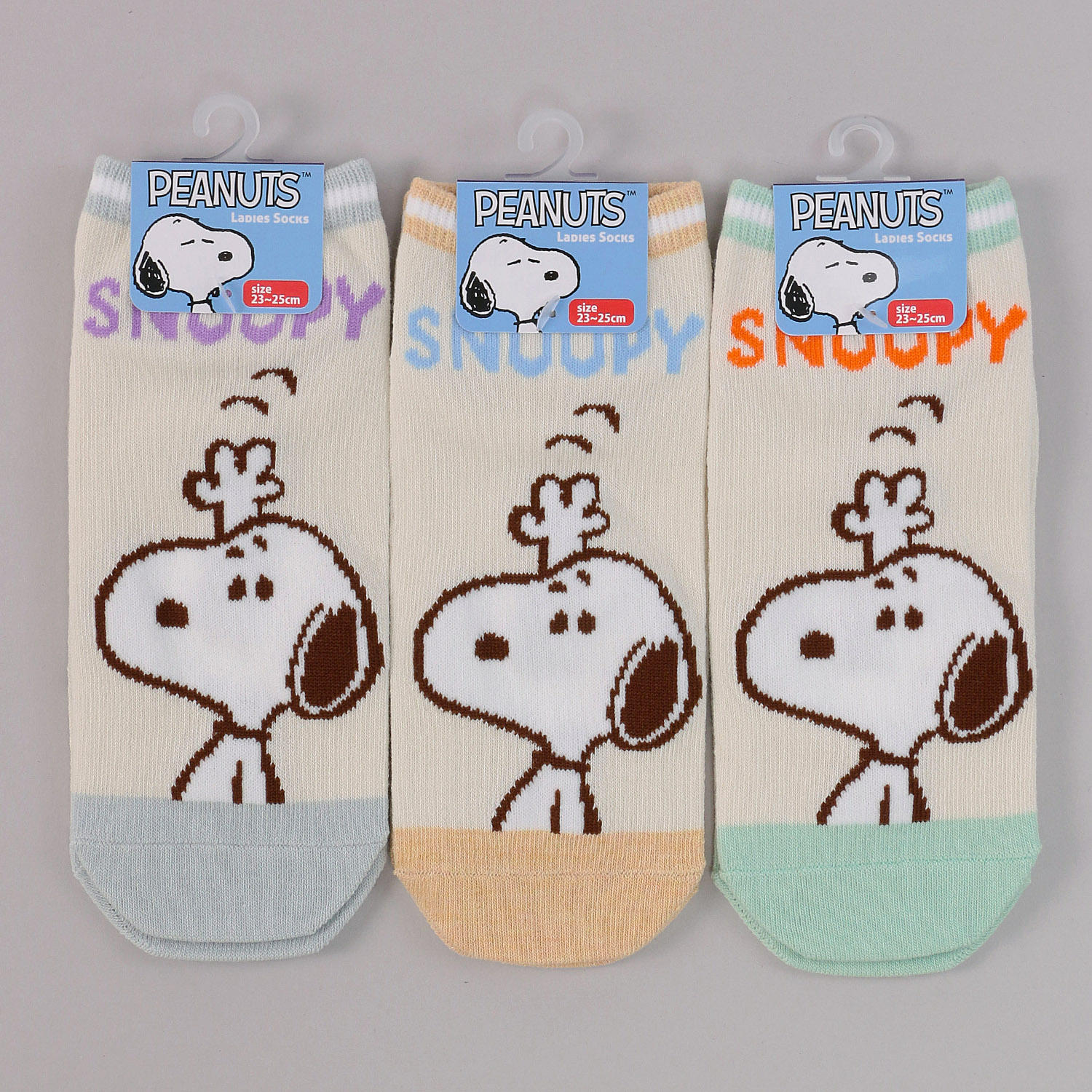 スニーカー丈  スヌーピー  フロント柄  靴下【在庫限り】