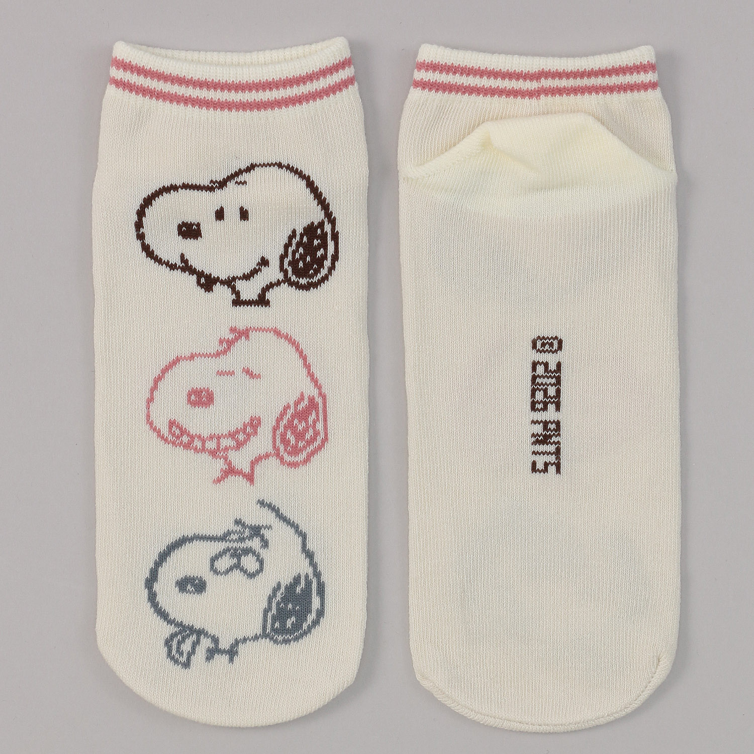 スニーカー丈  スヌーピー  フロント柄  靴下【在庫限り】 - 画像2