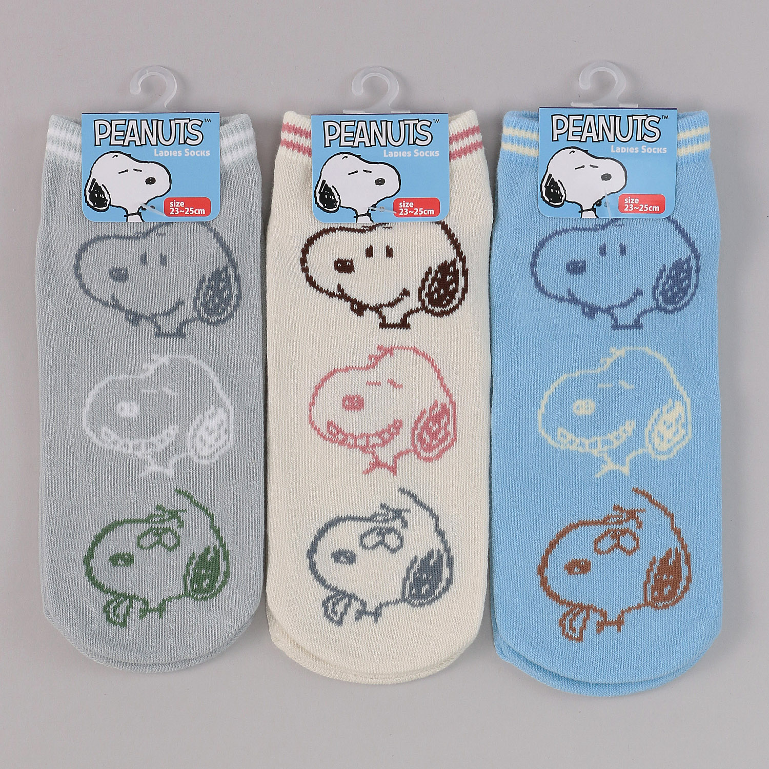 スニーカー丈  スヌーピー  フロント柄  靴下【在庫限り】