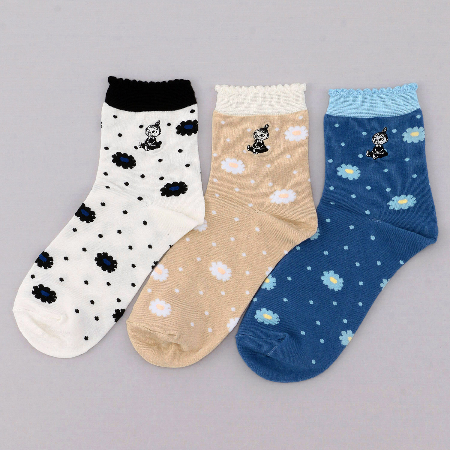 MOOMIN ロークルーソックス 花ドット＋ミイ刺繍【在庫限り】