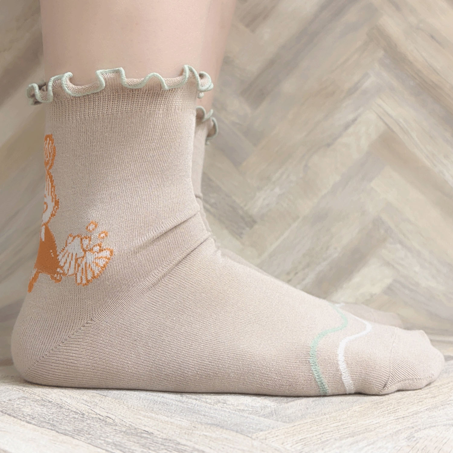 MOOMIN 冷感ロークルーソックス メロウフラッグミイ柄 - 画像5