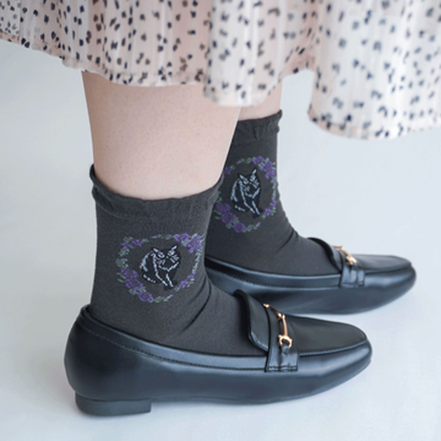 クルー丈 猫ソックス お花と猫【在庫限り】 - 画像2