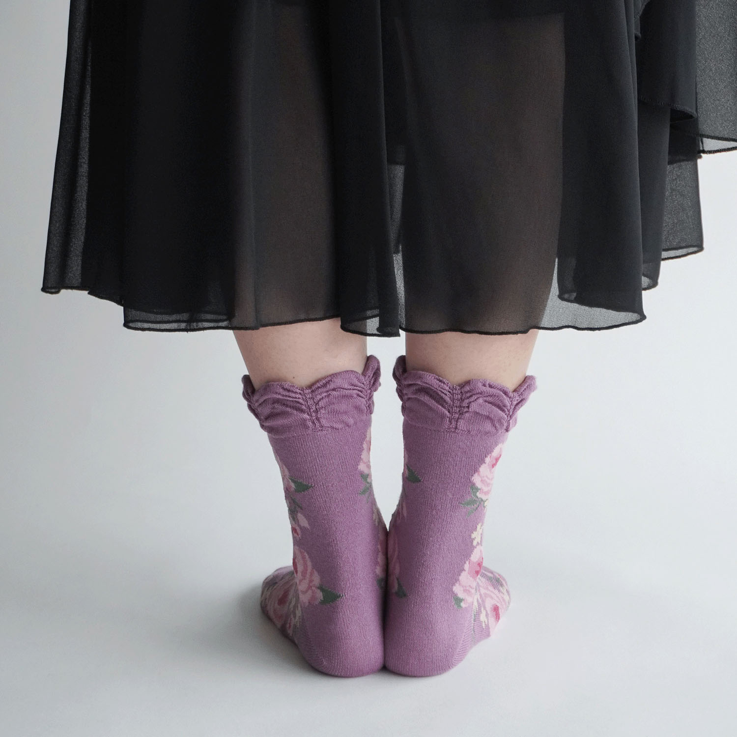 ギュレ レーヨンシルク混 大バラ柄 靴下 - 画像12
