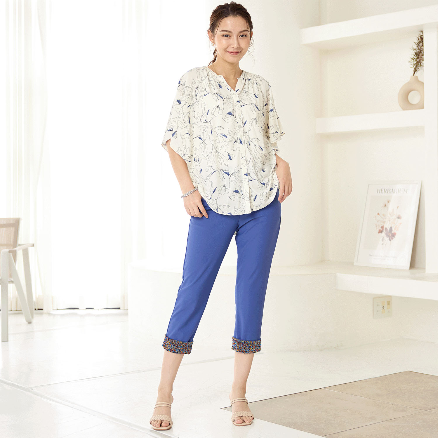 裾裏花柄クロップドパンツ - 画像14