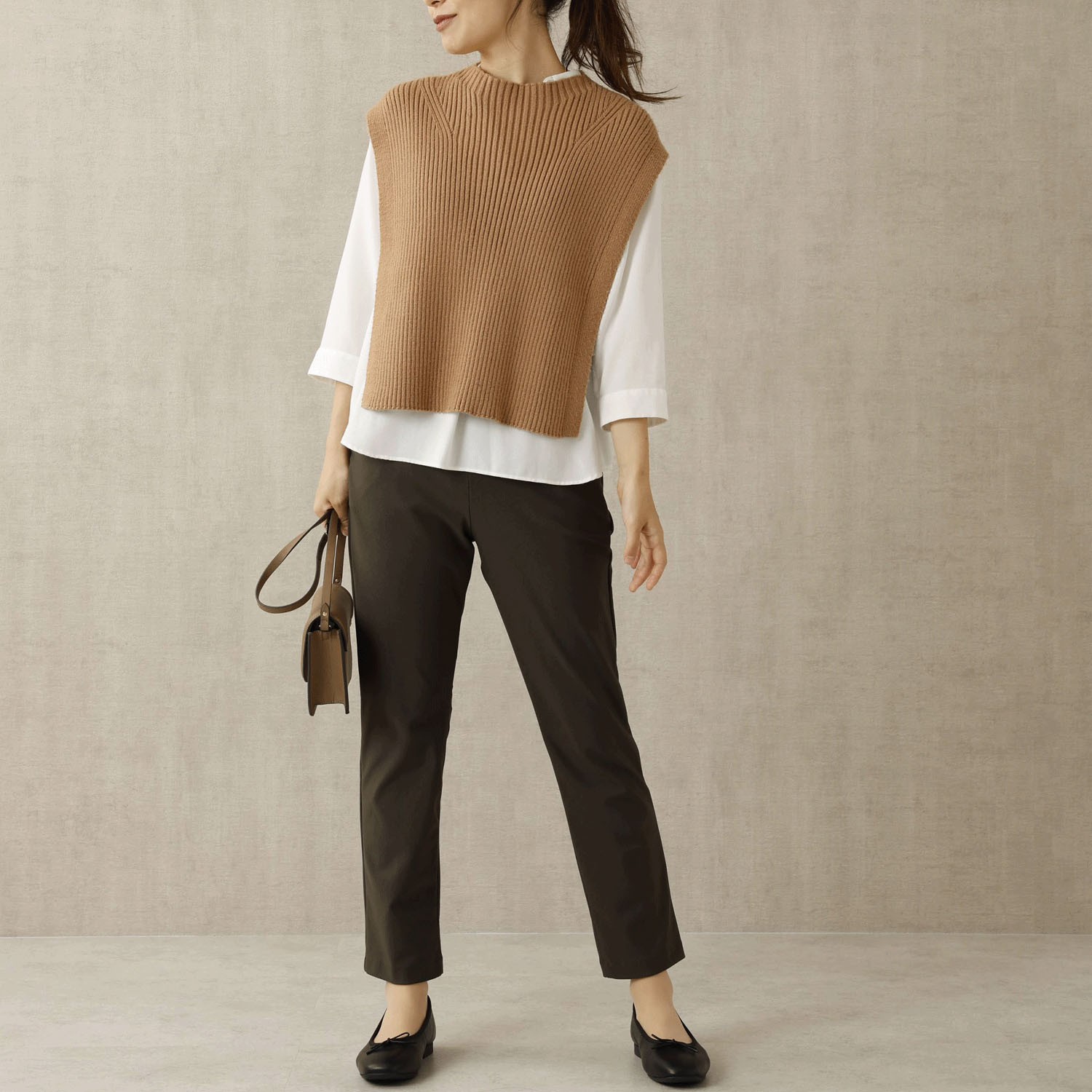 【Insta Live】TAKUMIBA エアシルキー・スリムパンツ - 画像24