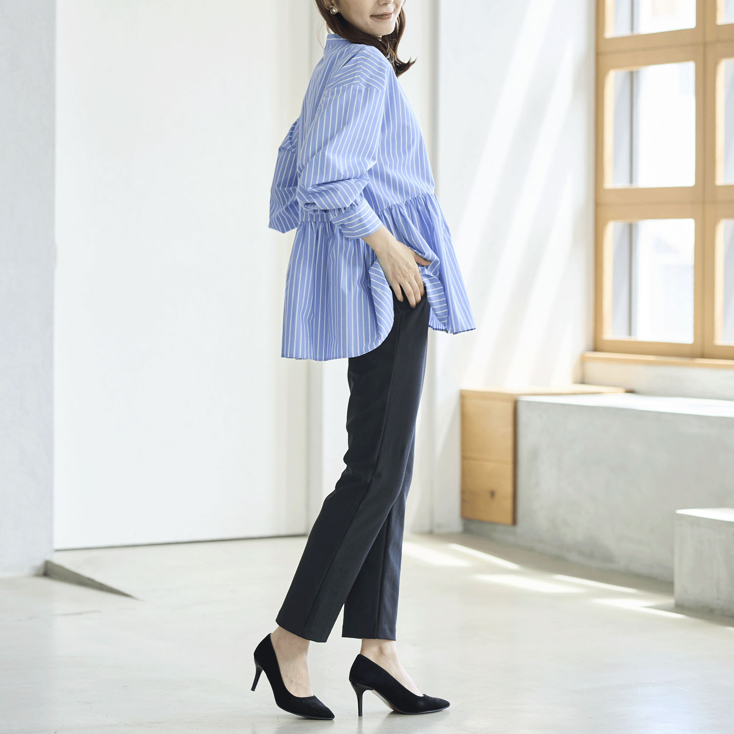 【Insta Live】TAKUMIBA エアシルキー・スリムパンツ - 画像7