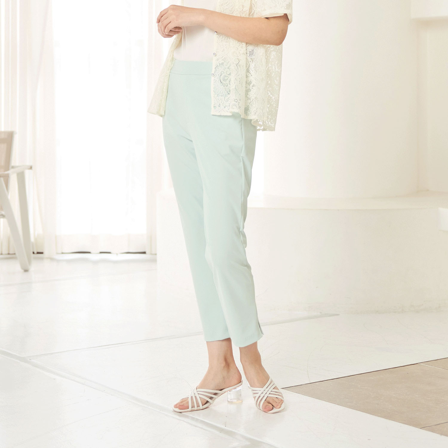 Reginetta ドライモーメント・前ポケット裾スリムパンツ - 画像10