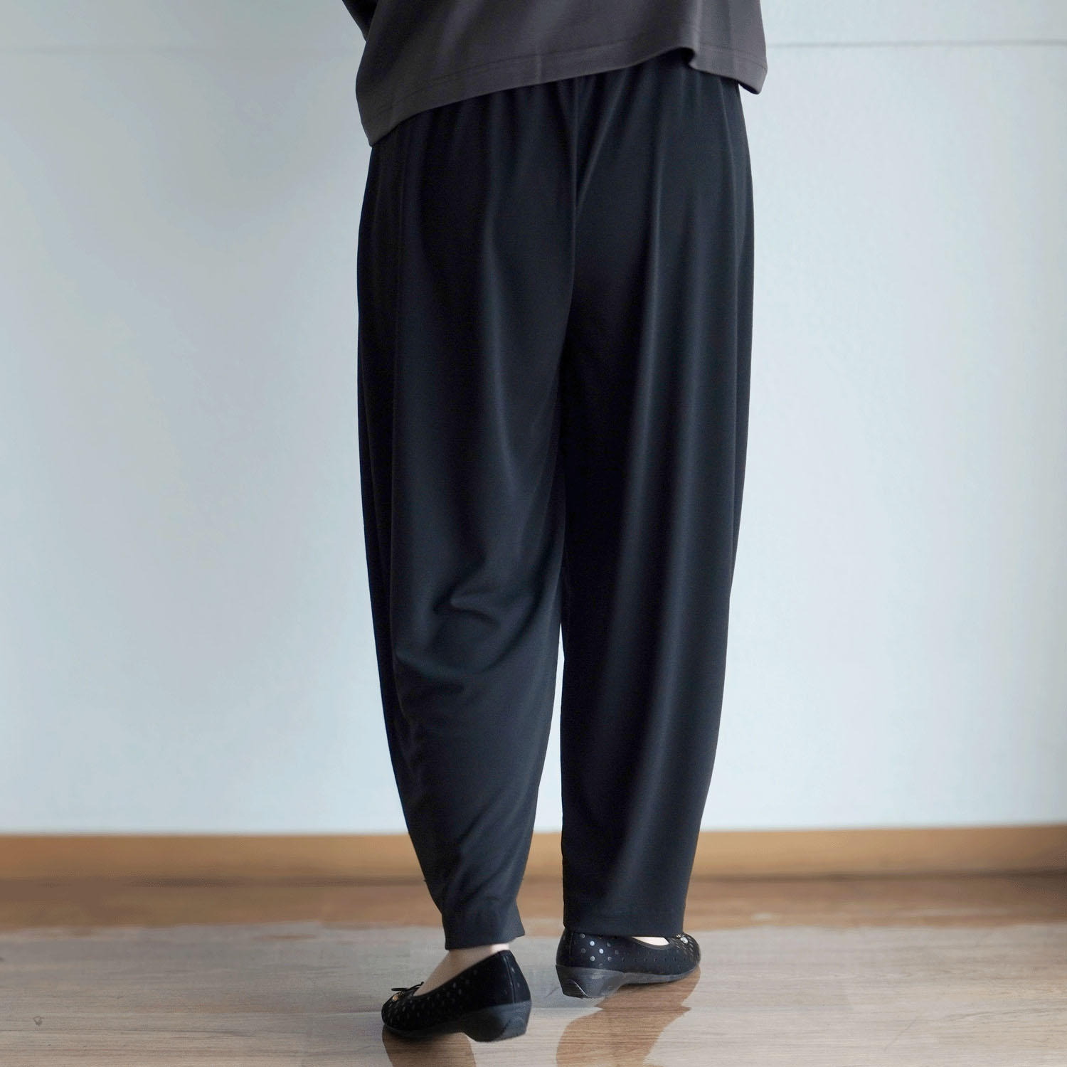 【Insta Live】タックワン ペオススムースコクーンパンツ - 画像13