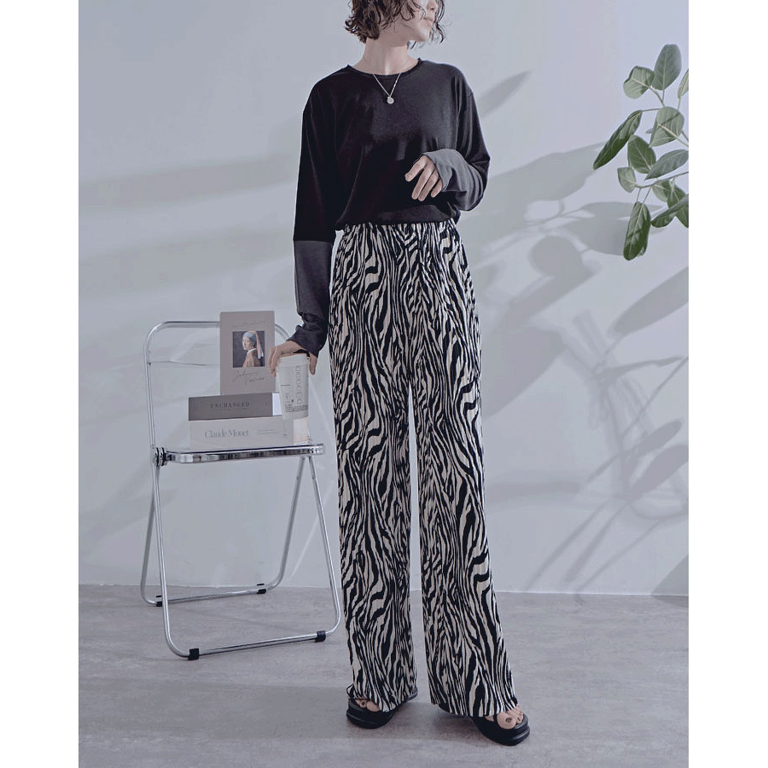 カットプリーツパンツ