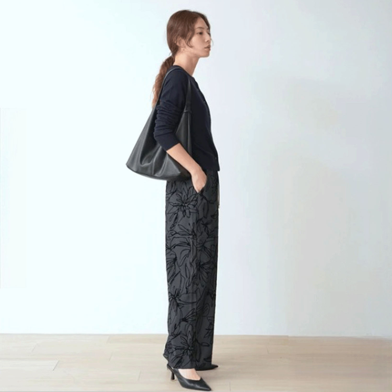 Nohea 花柄フロッキーワイドパンツ - 画像8