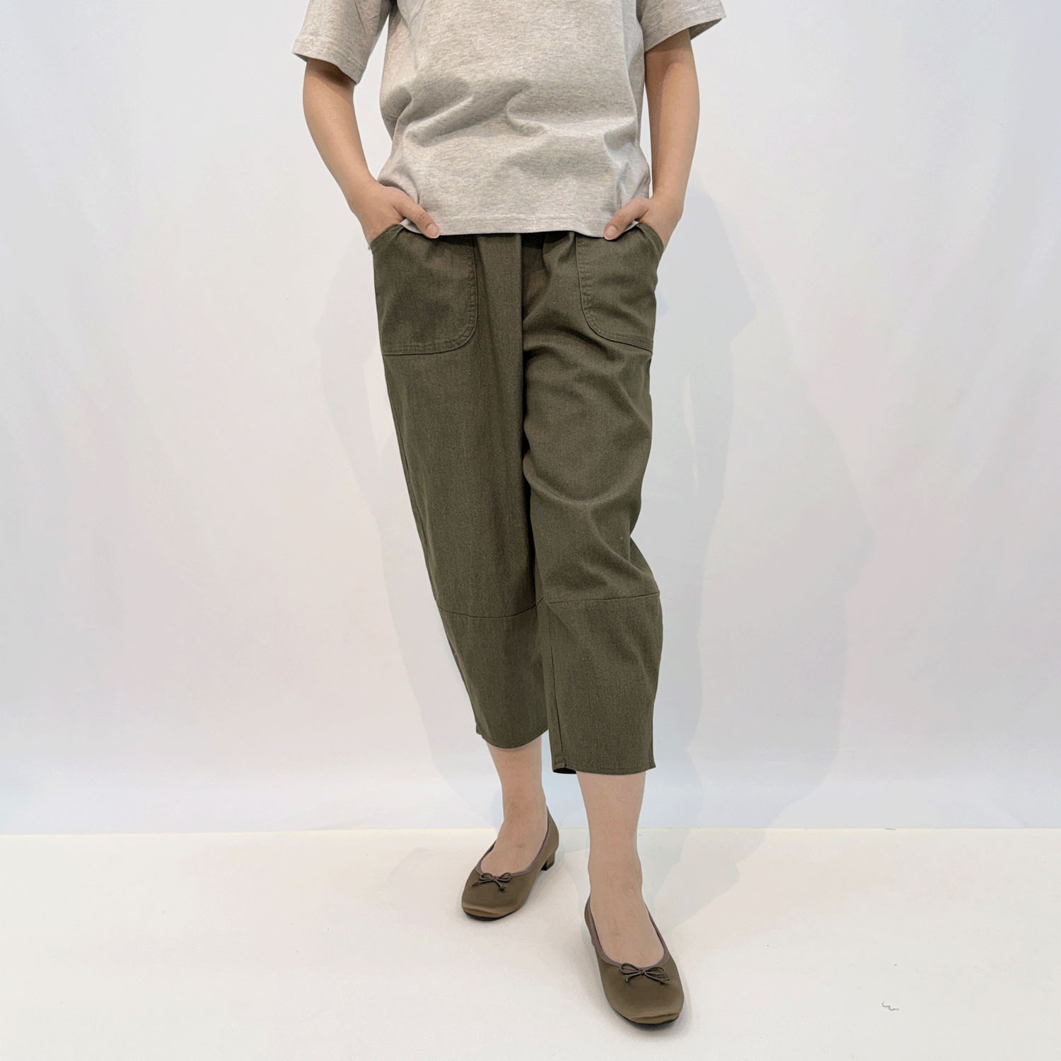 aiai T／Cスラブツイル シュッと！コクーンパンツ - 画像2