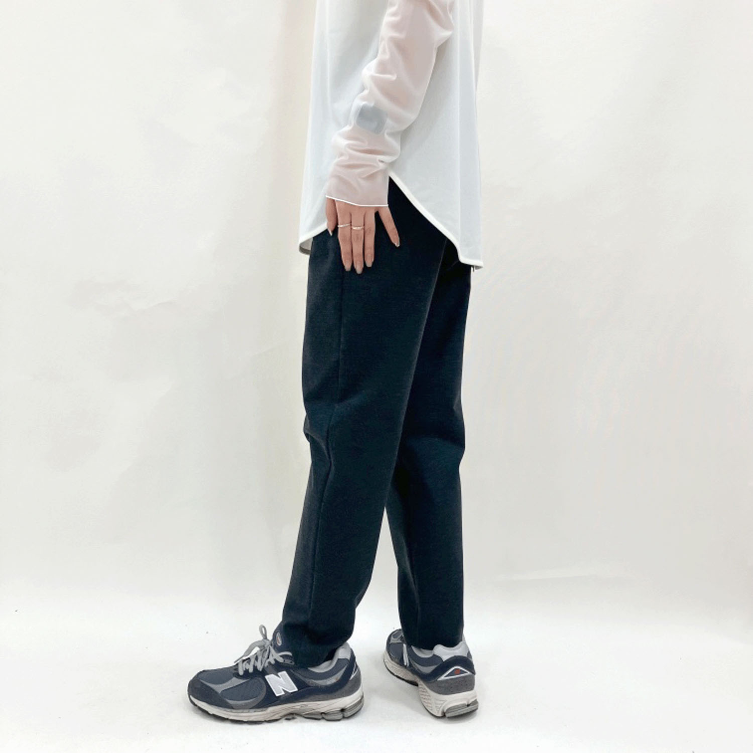 ピタッツ ネオウォームバイカラーテーパードパンツ - 画像11