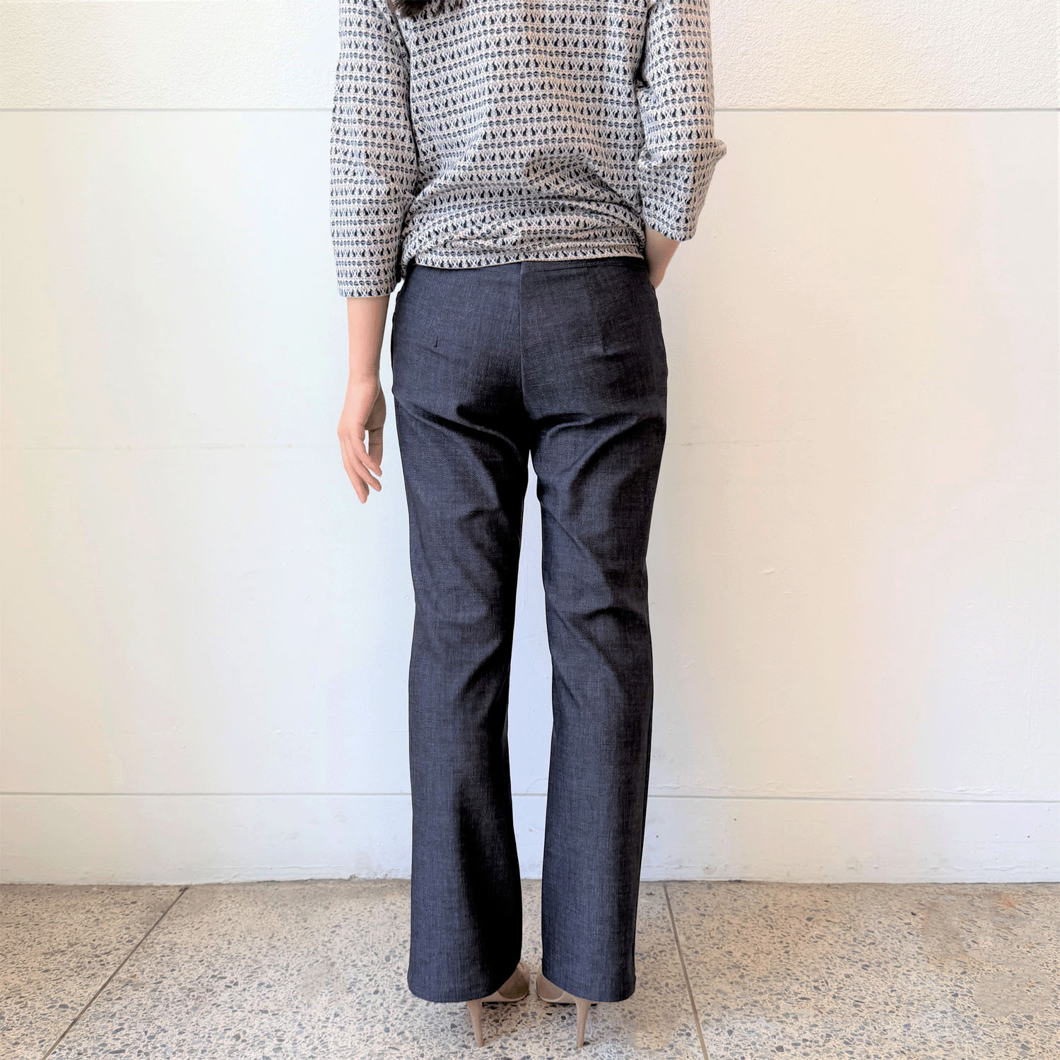 フィットパンツ通年素材 デニムプリント 股下72cm丈 - 画像10