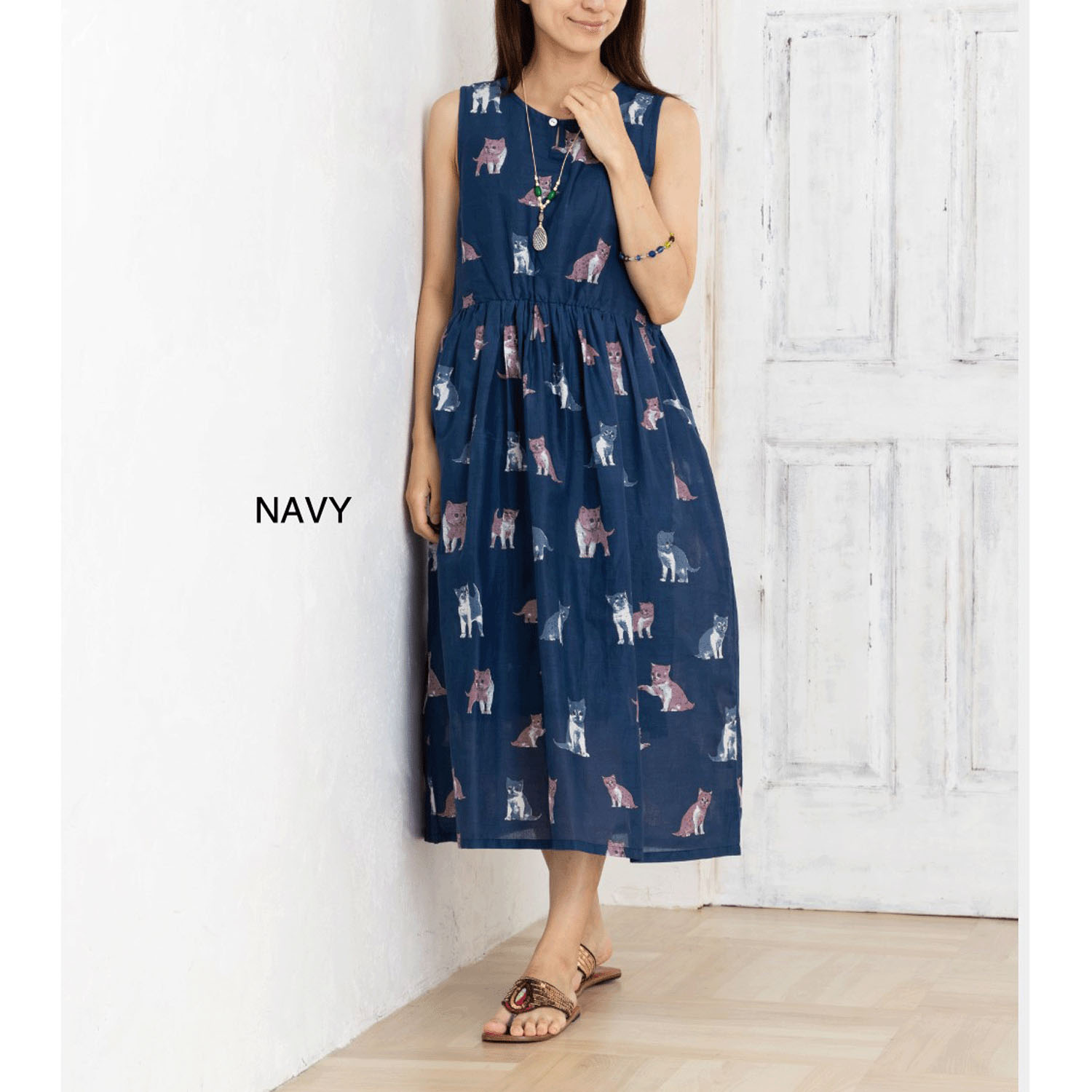 CUAインド綿ネコ柄ワンピース